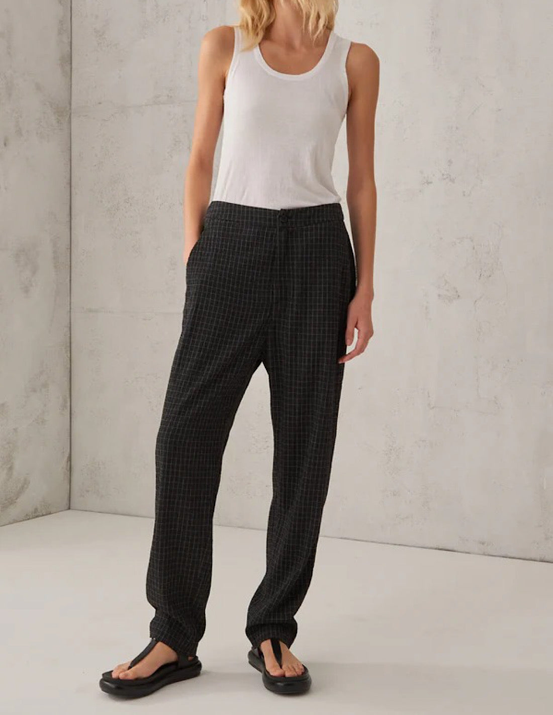 TR plaid pants