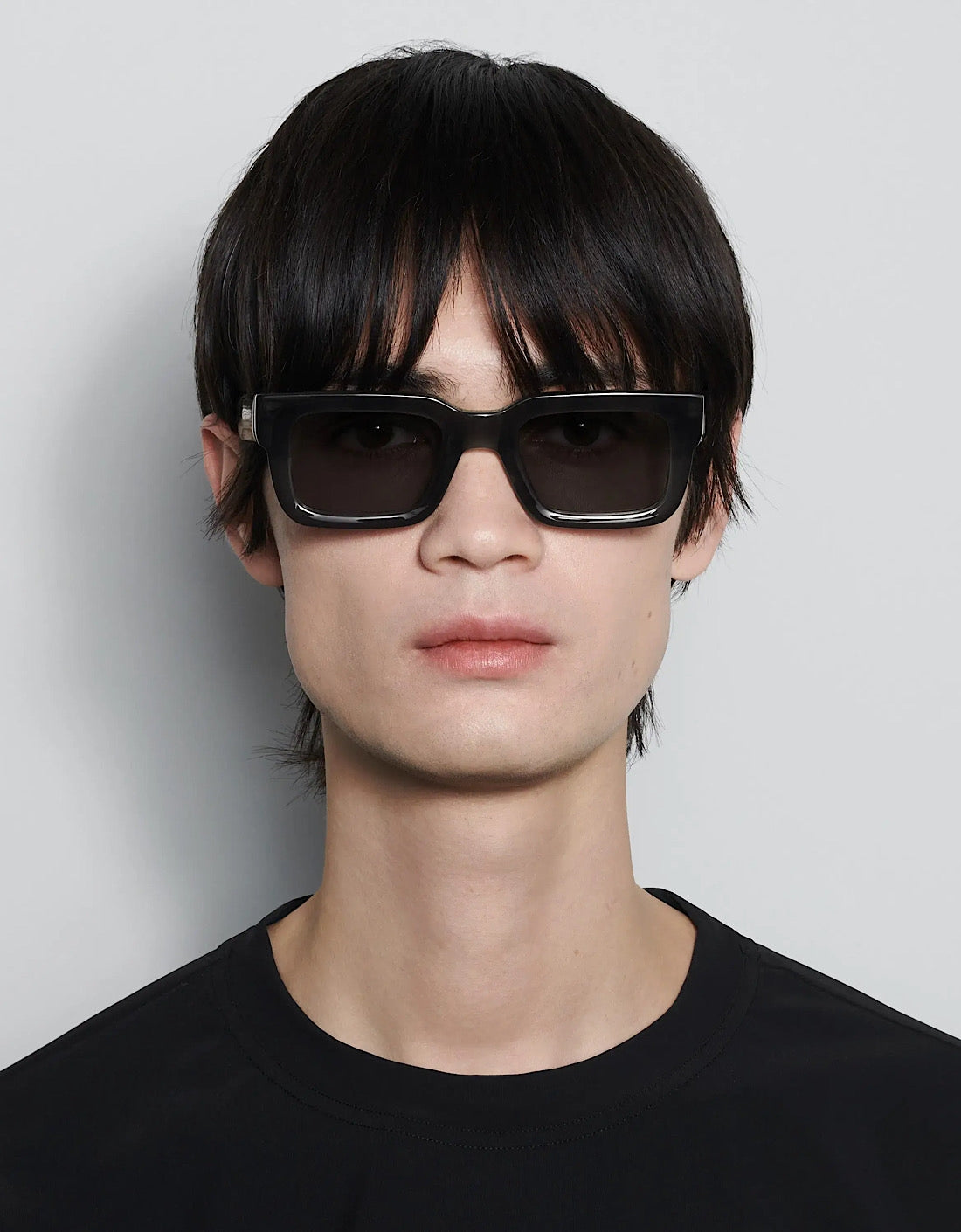 Lunettes de soleil de plage gris foncé 05