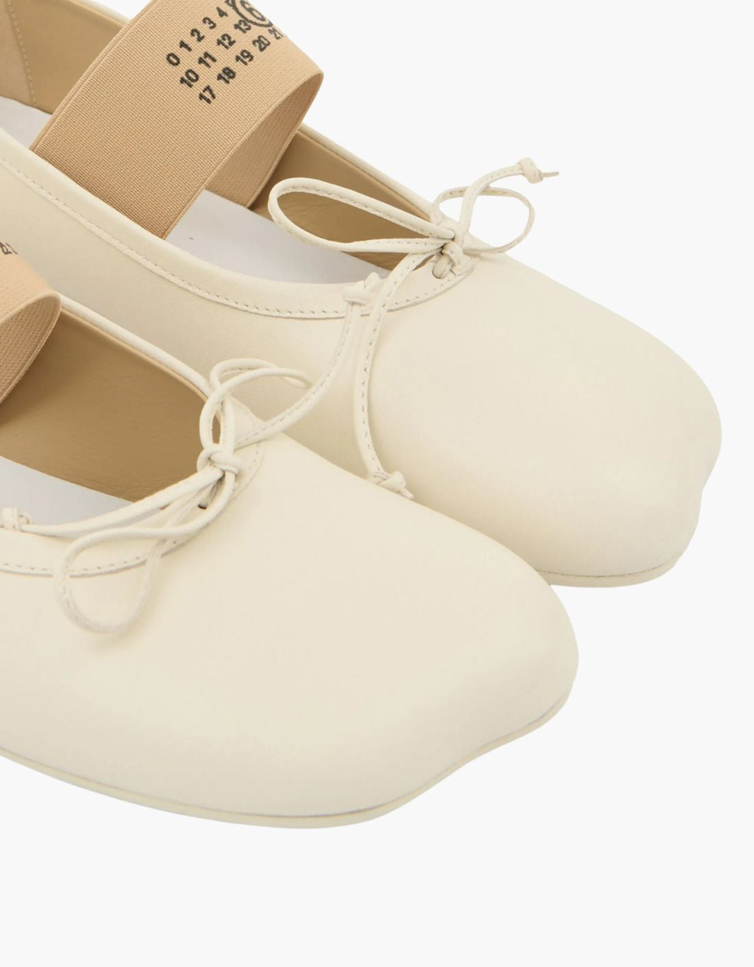 Anatomic Leather Ballerina - MM6 Cream