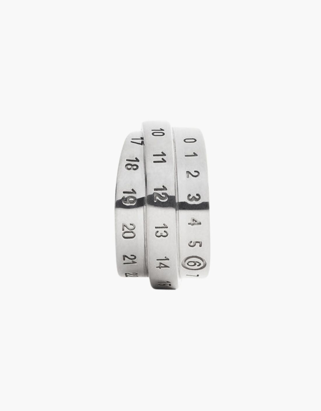Pendiente cuff "Numeric Signature" - MM6