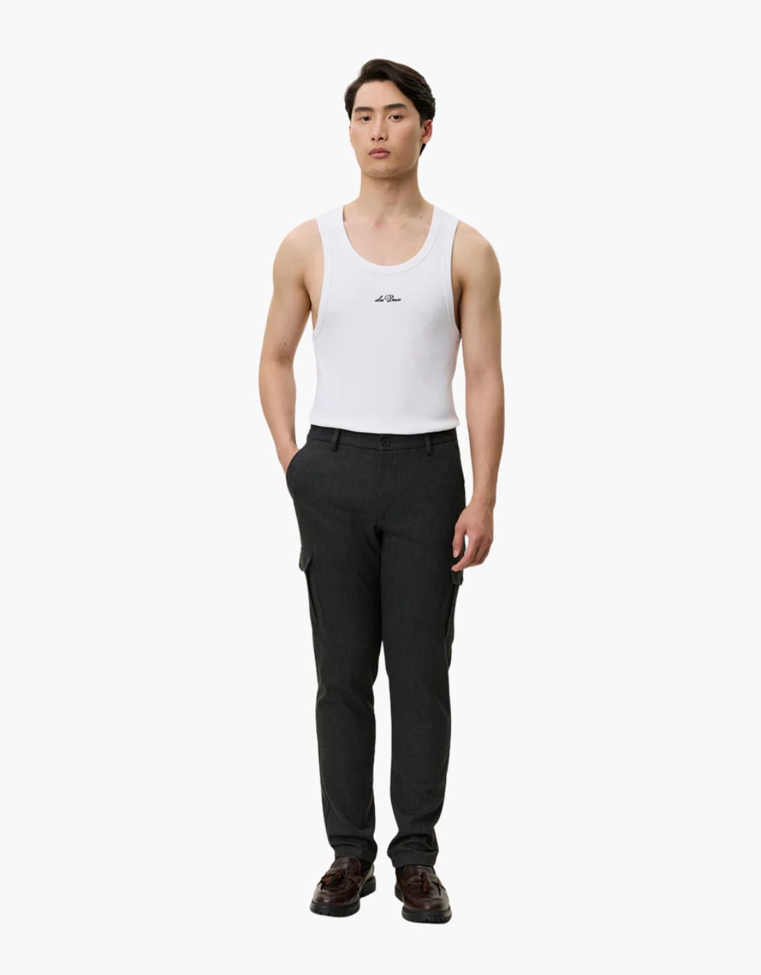 Pantalon recto "Cargo Herringbone"