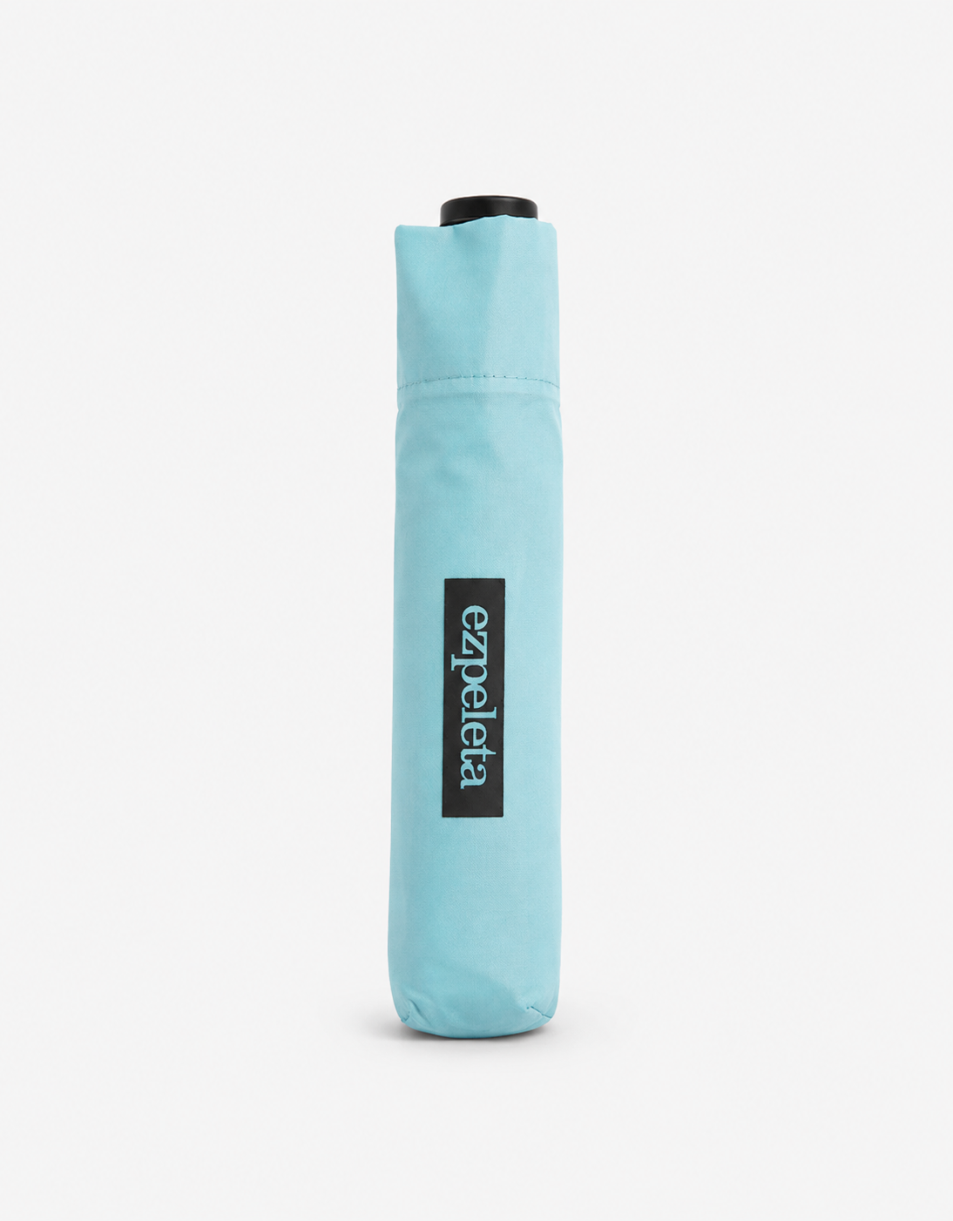 Paraguas ultralight plegable EZPELETA abierto, con mango negro y tela resistente, ideal para lluvia y fácil de transportar.