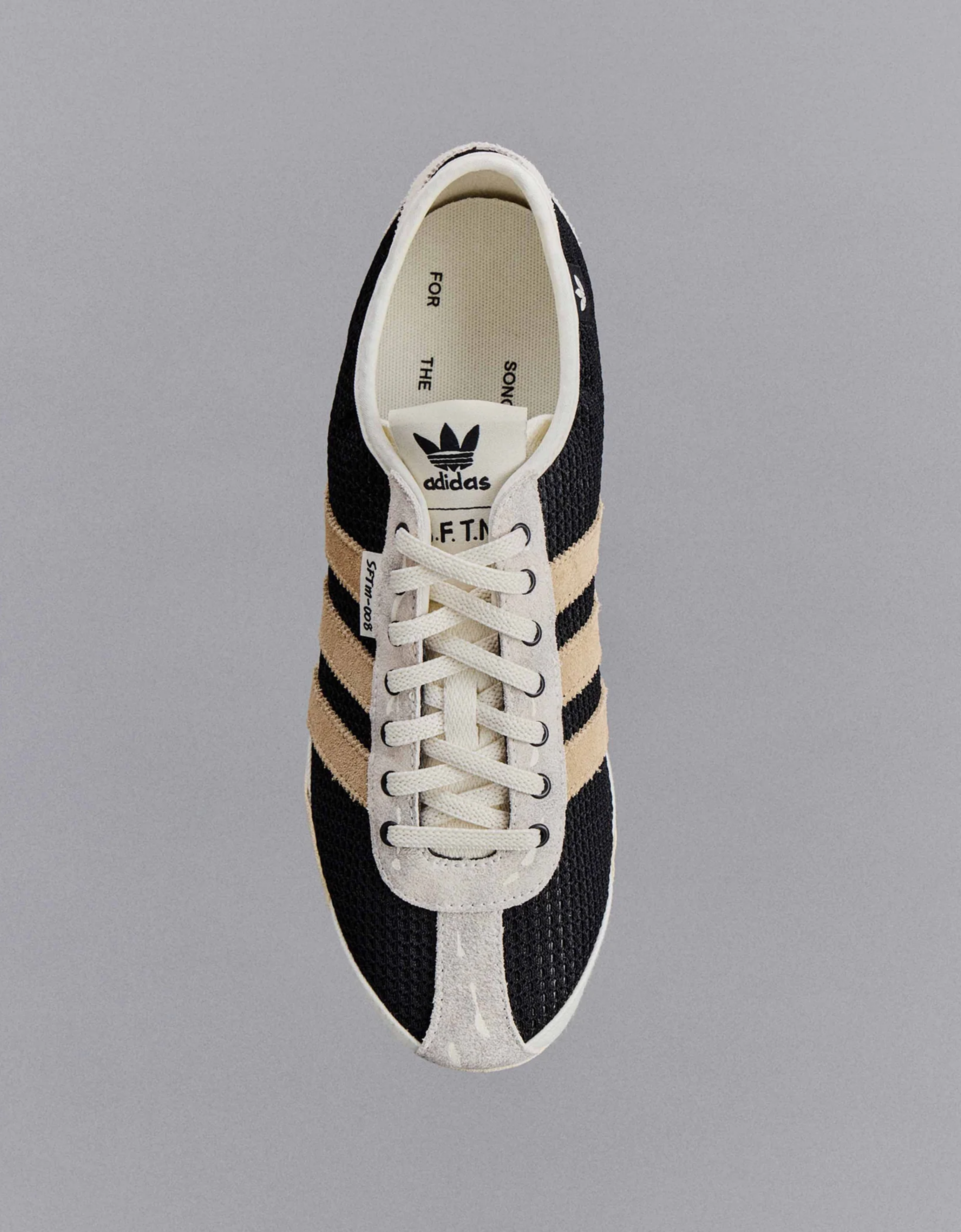 Zapatilla "Tokyo" Black - ADIDAS X SFTM