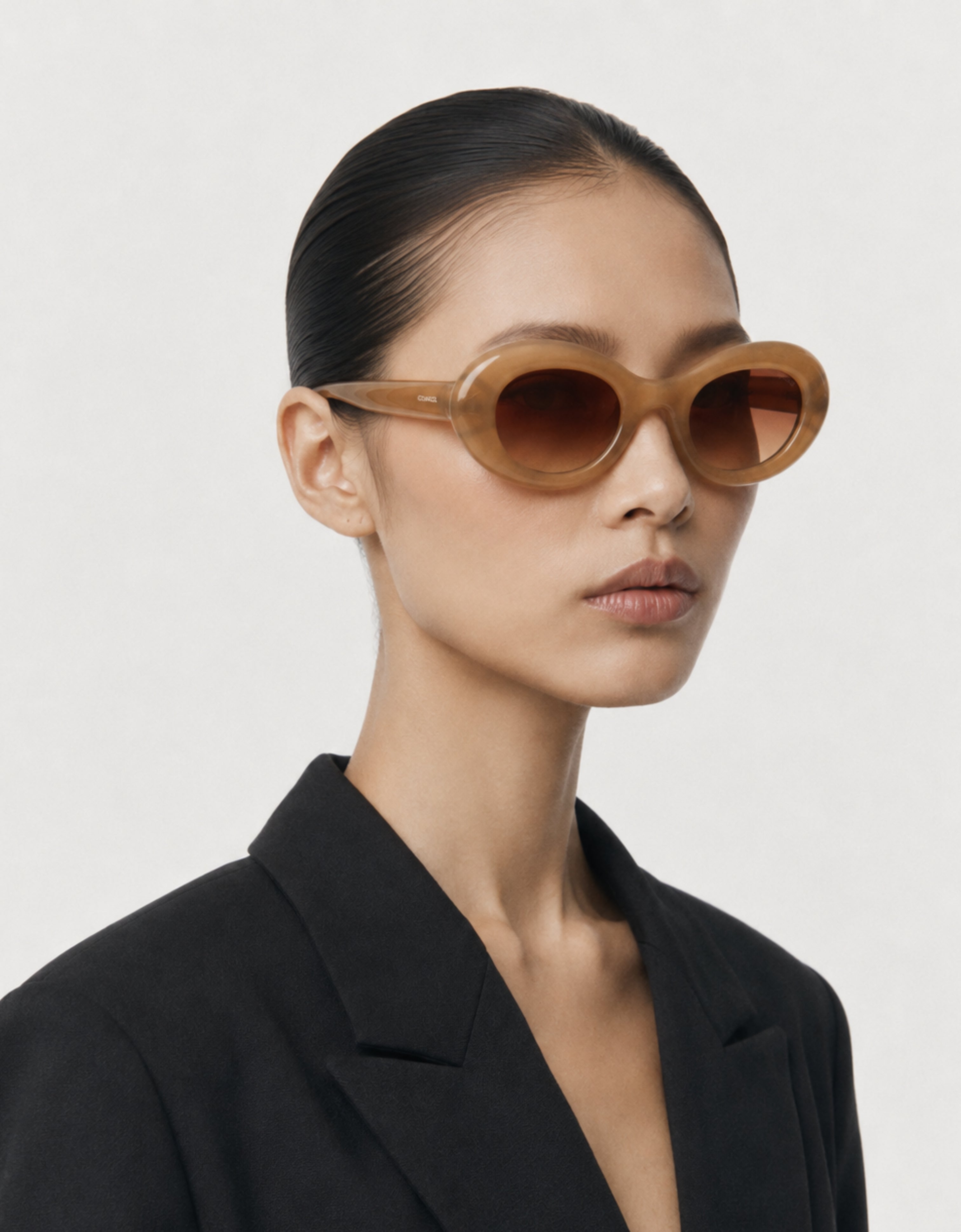 "Lana Blush" glasses