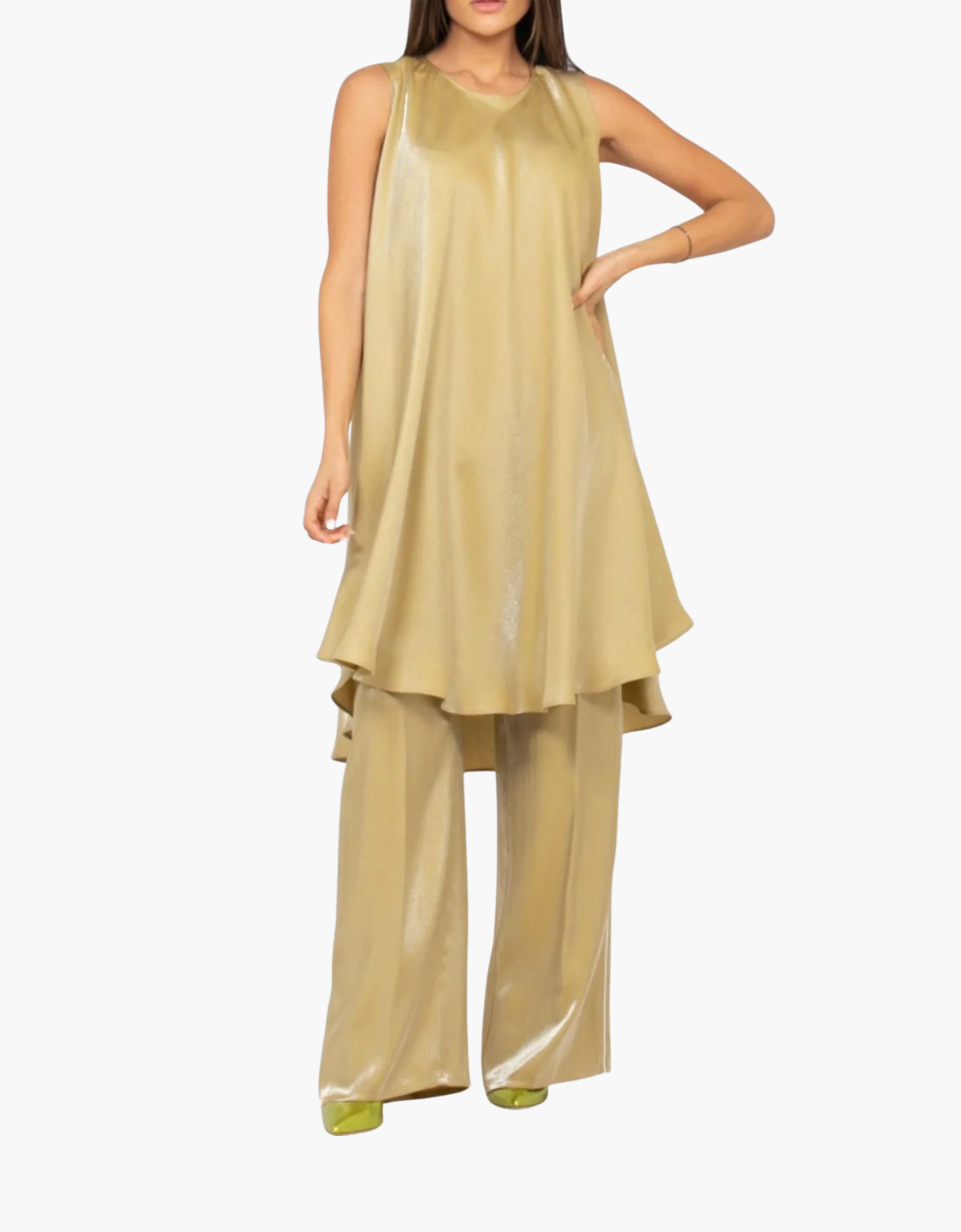 Pantalón "Tessuto Wet" gold