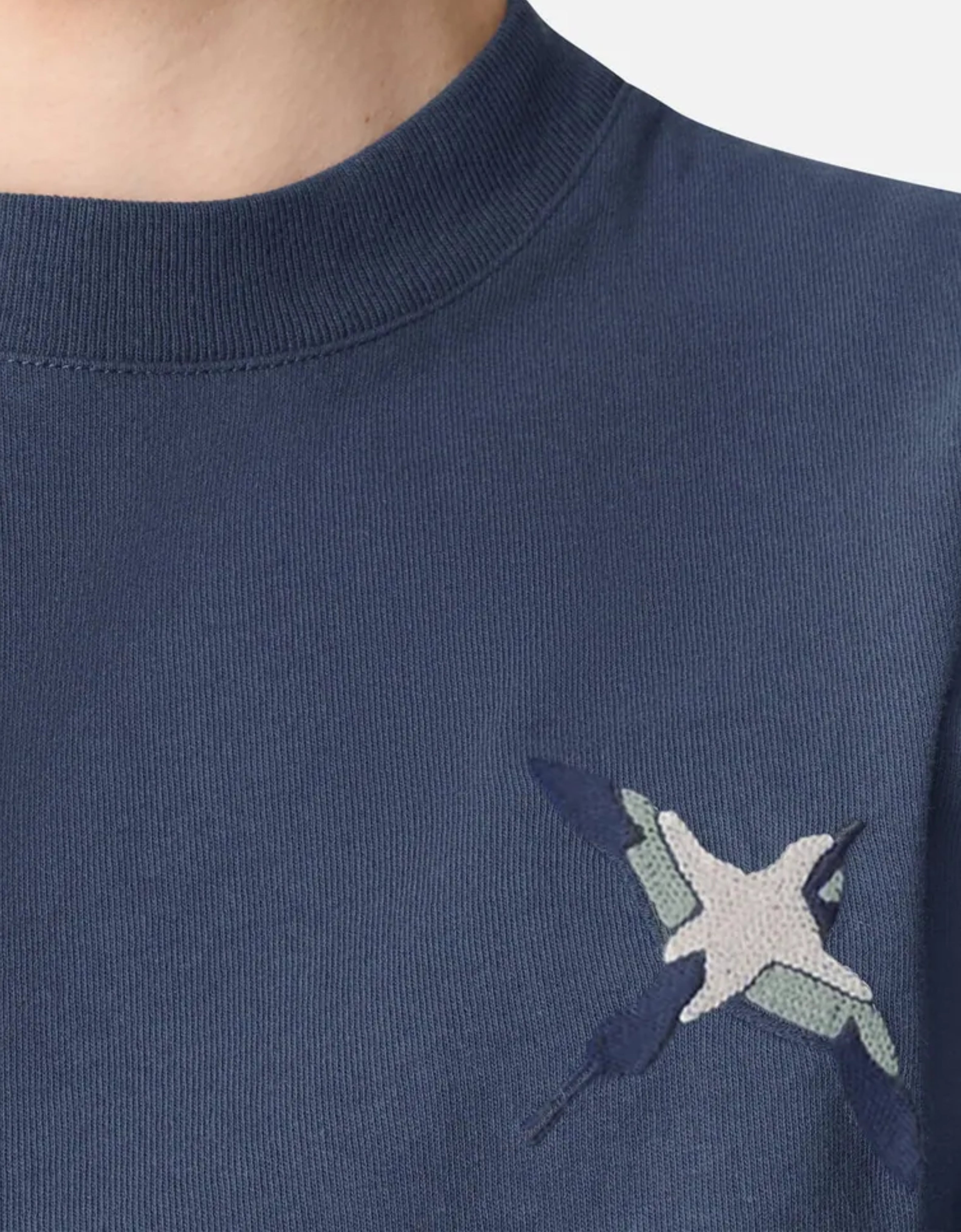 Camiseta "Micro Bee Bird"