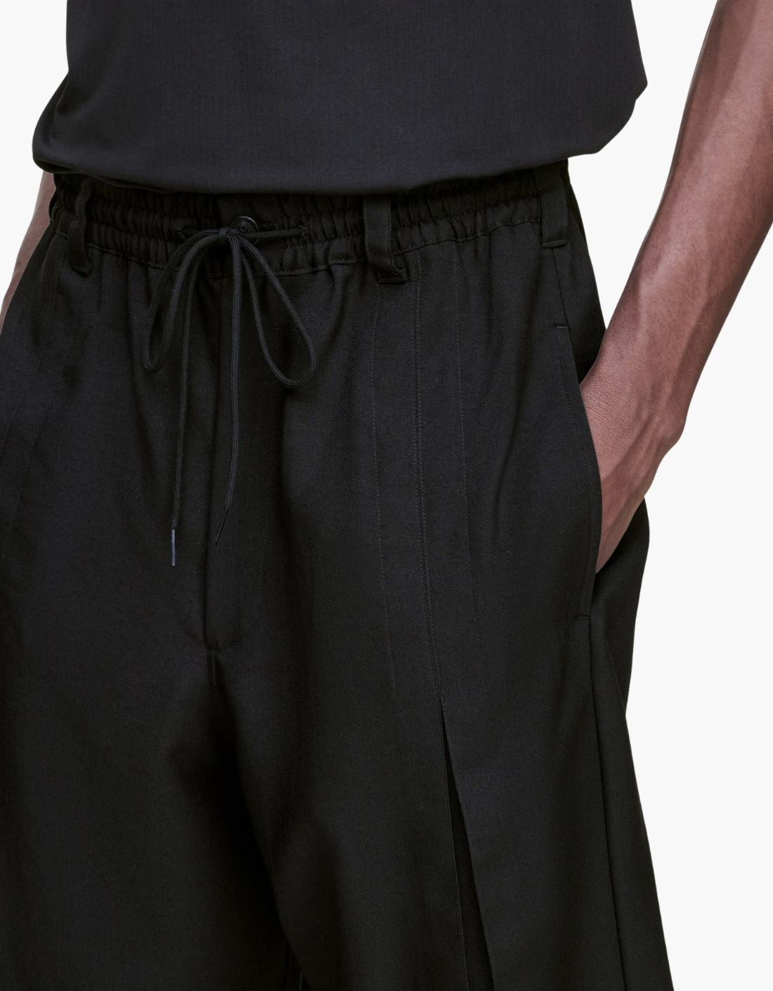 Pleated Bermuda shorts "Sport Uniform" Y-3