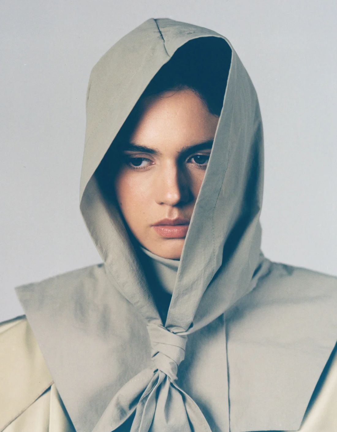 Gorra con lazo "Water Repellent" - Stone