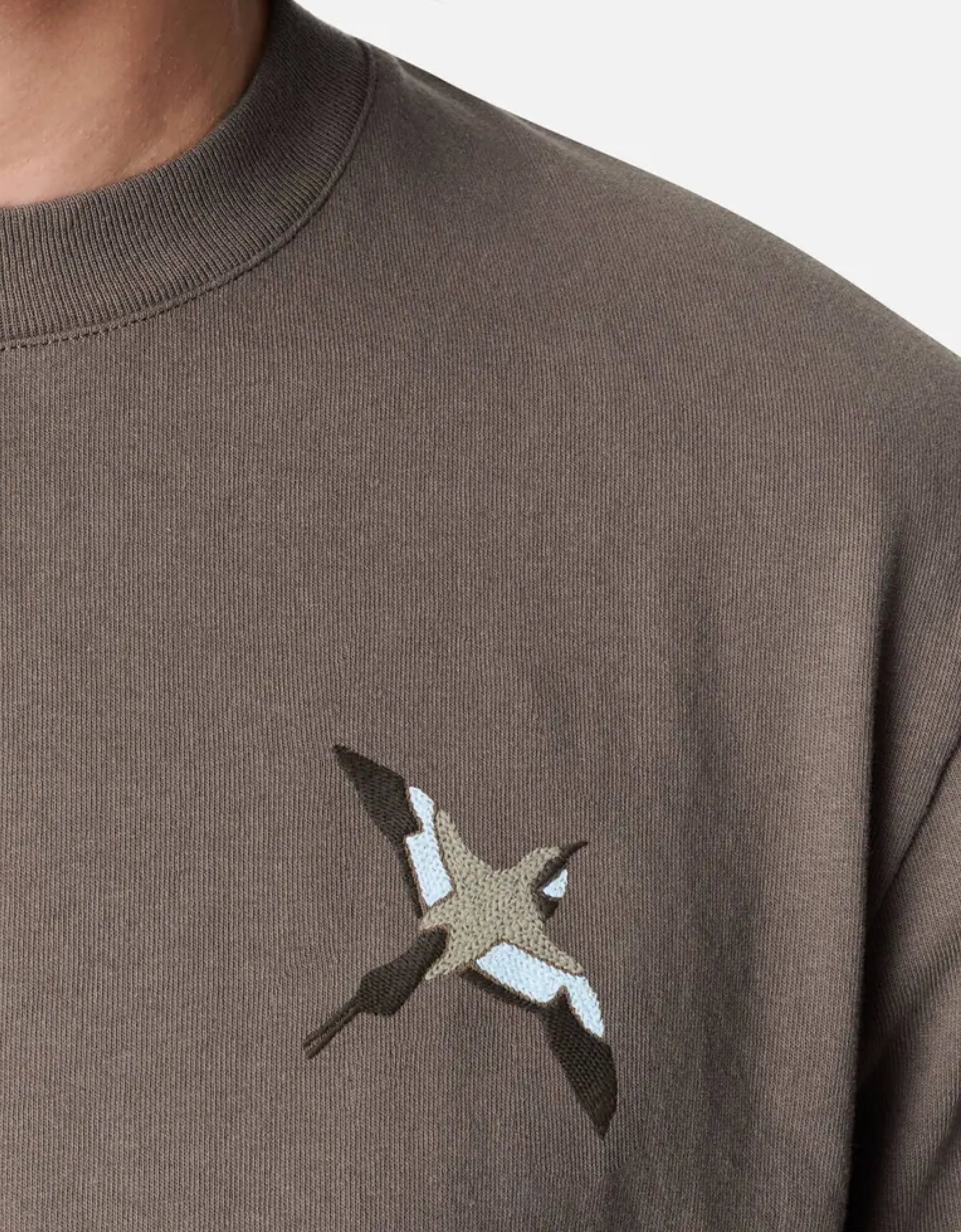 Camiseta "Micro Bee Bird"