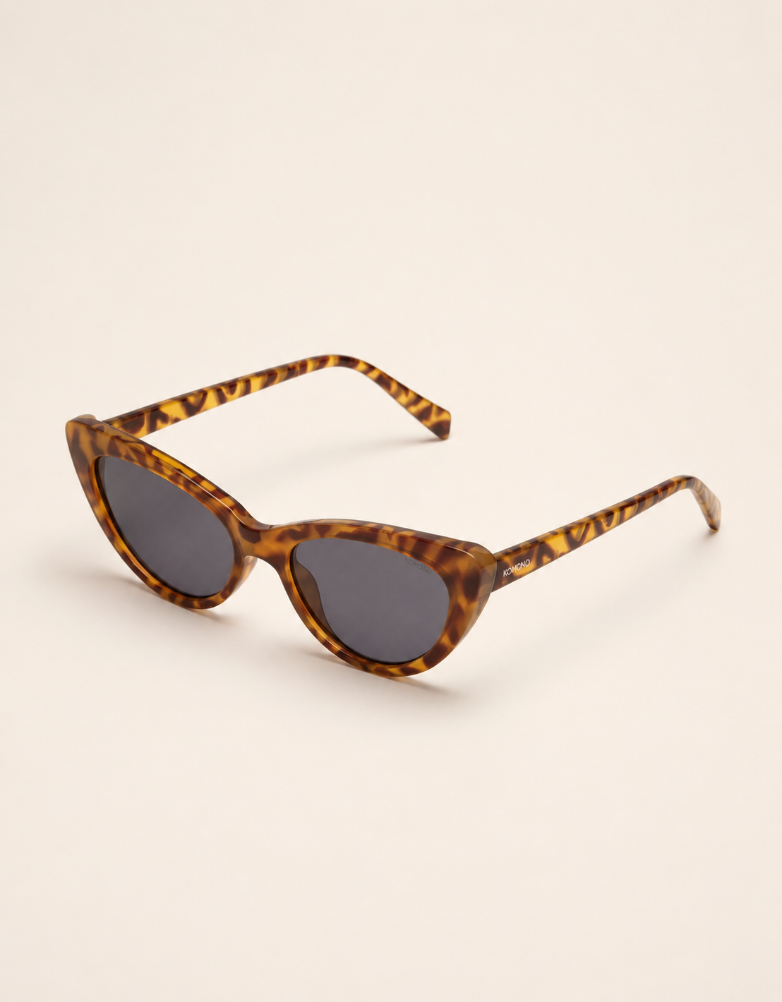 "Avery Carbon" glasses