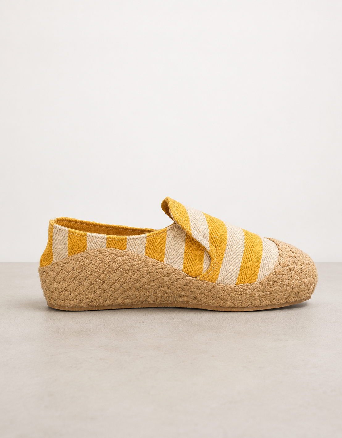 Wataru Yellow Stripes