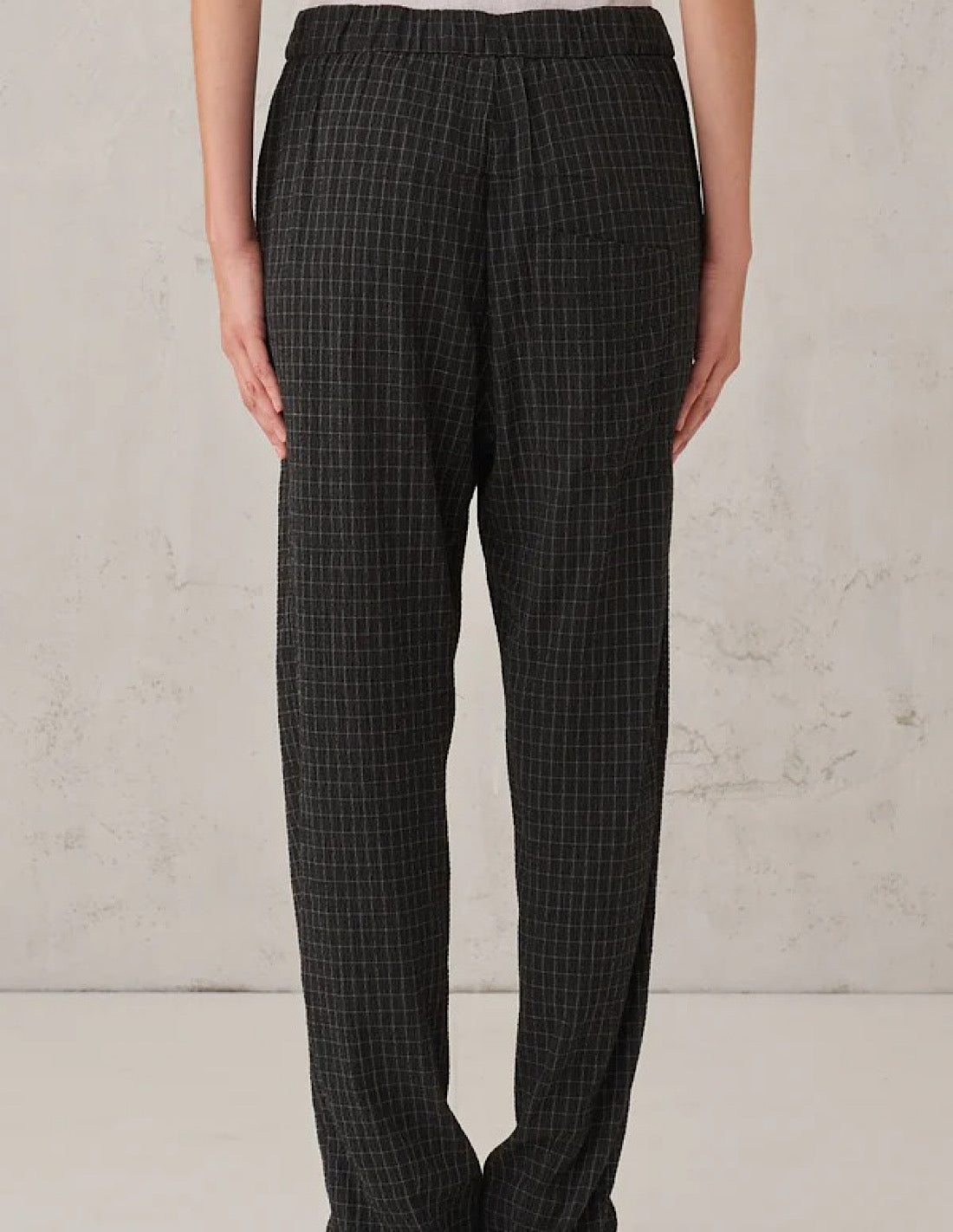 TR plaid pants