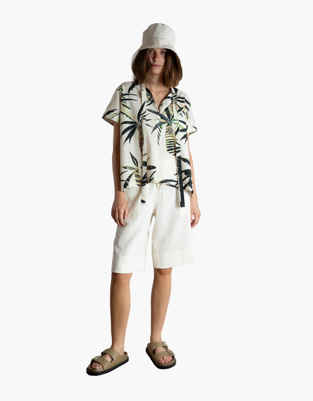 Camisa con lazada "Palmeras"