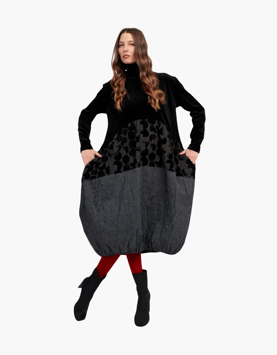 Vestido en terciopelo y tejido arrugado "Cocoon Mix"