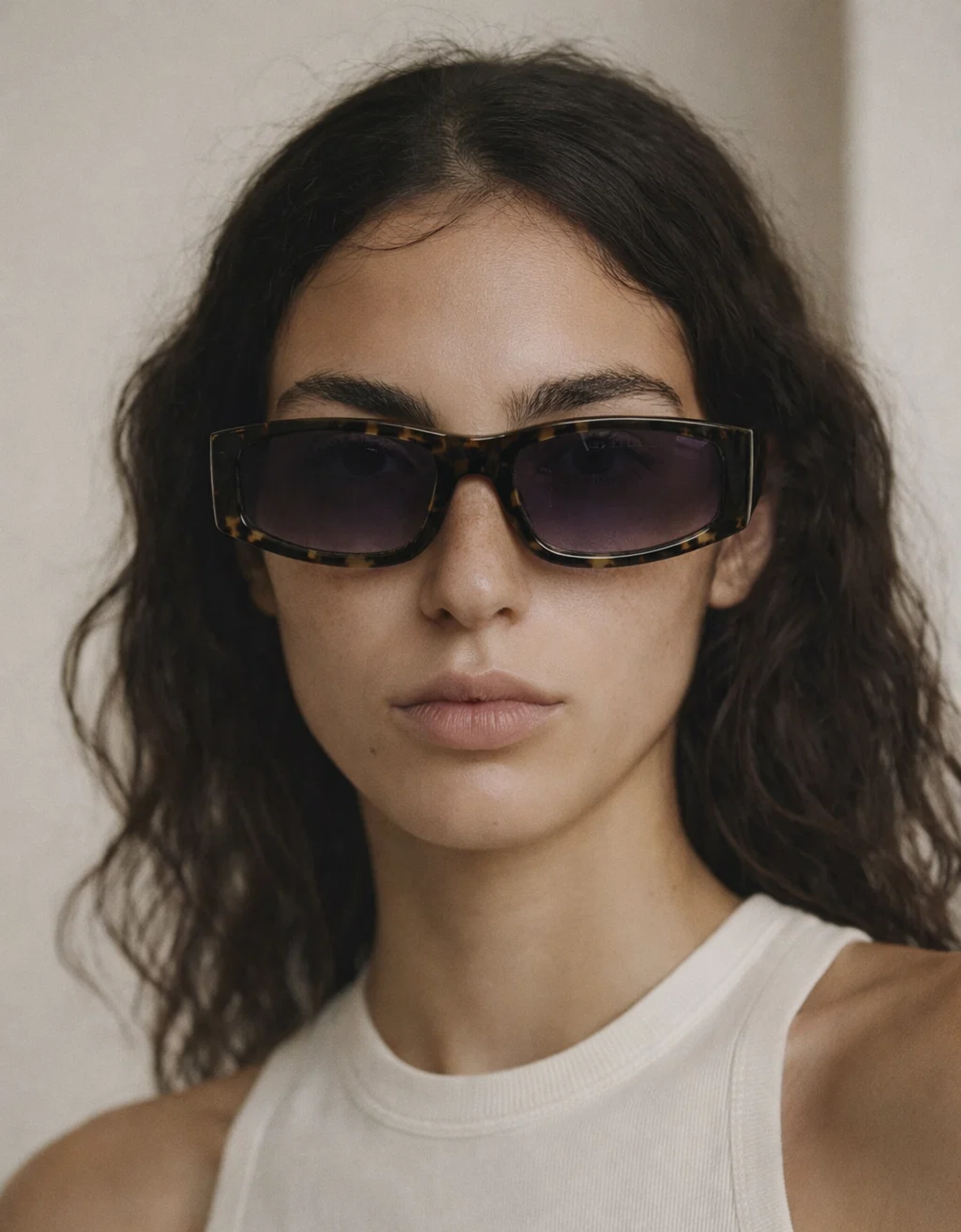 "Lana Blush" glasses