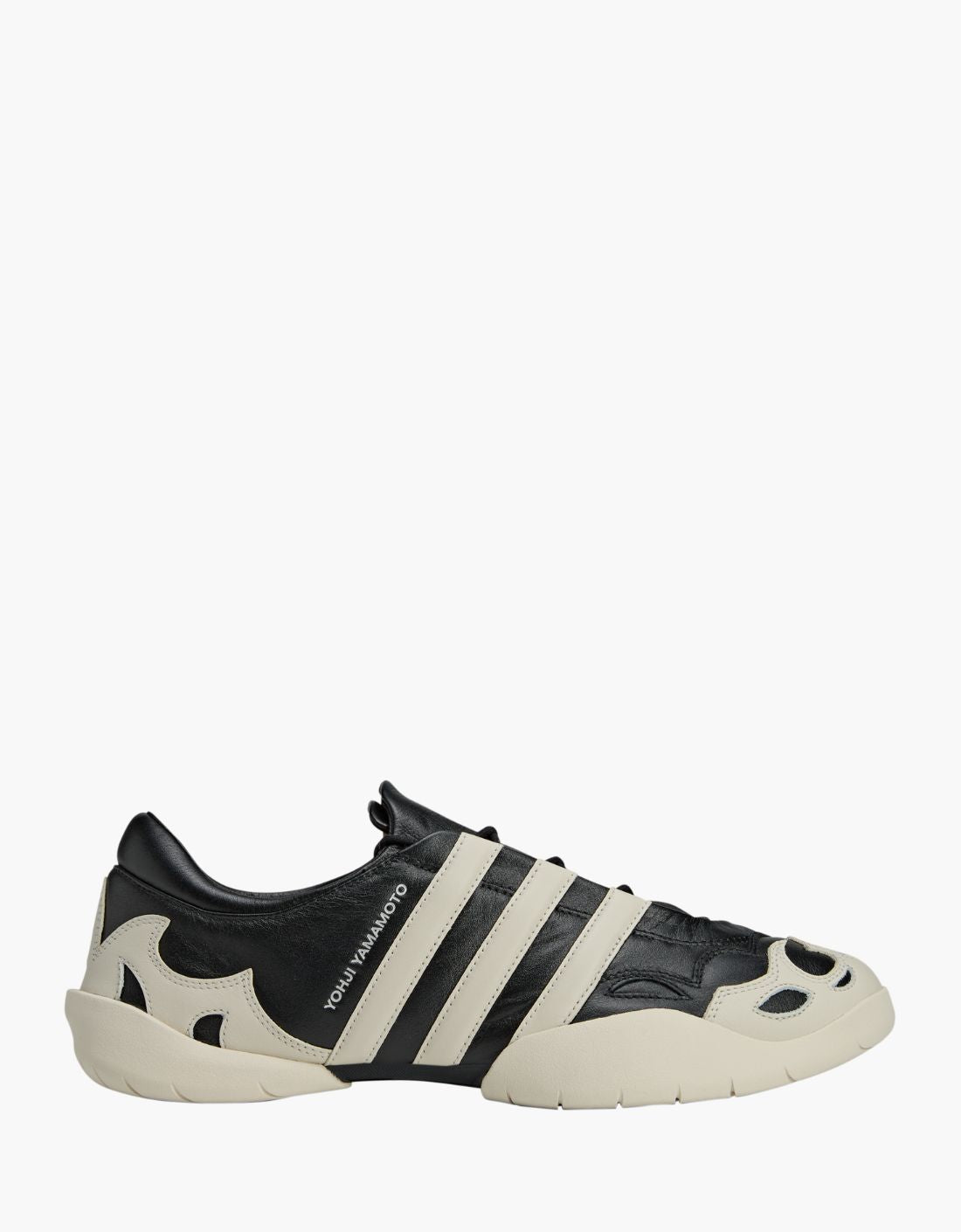 Zapatilla "Regu 2002" Y-3