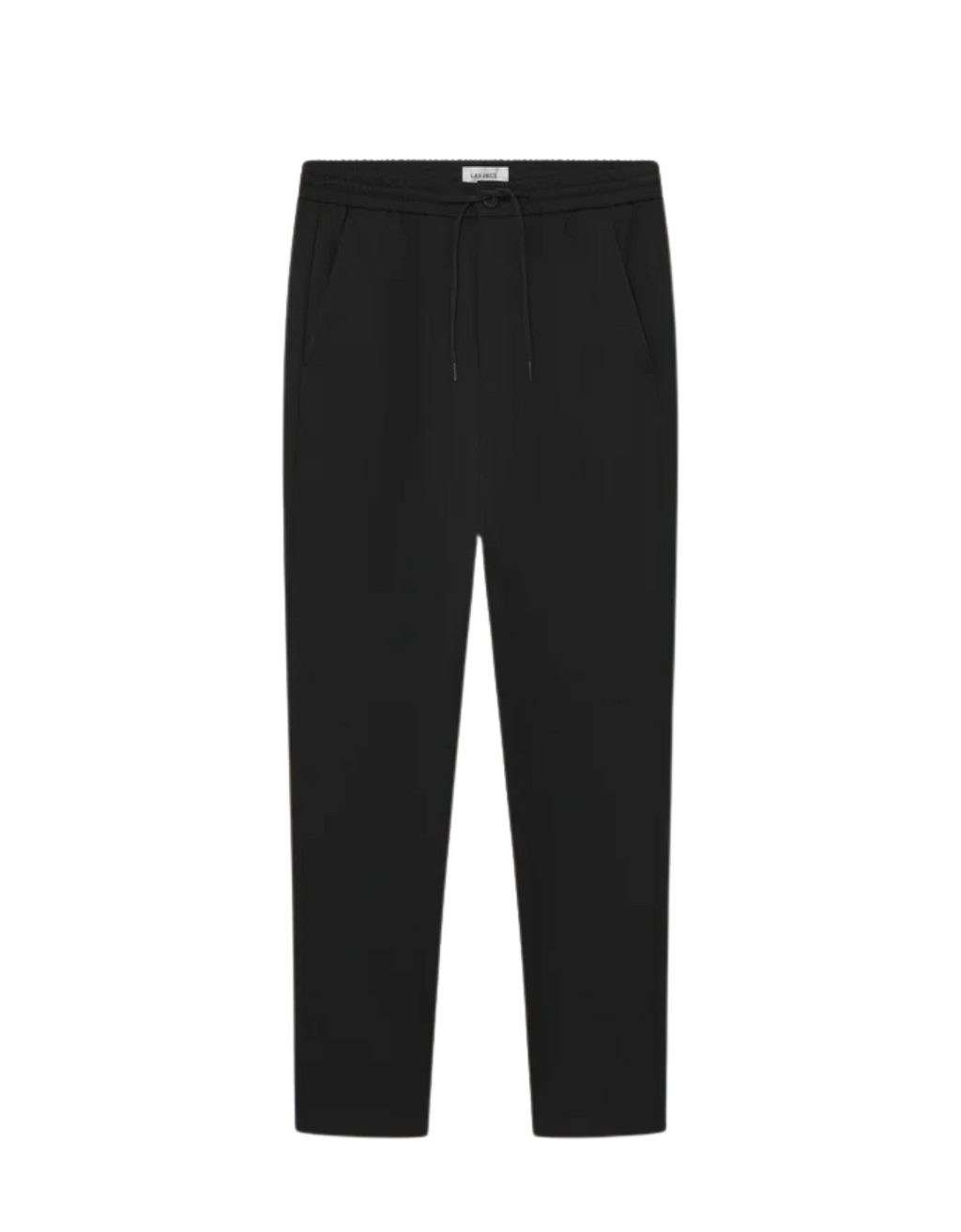Pantalon noir style « fuselé »