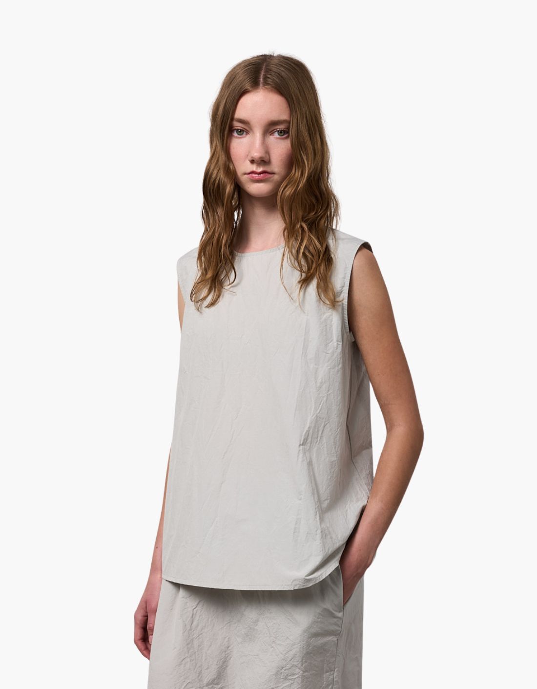 Top pliegue interior "Taffeta Shell"