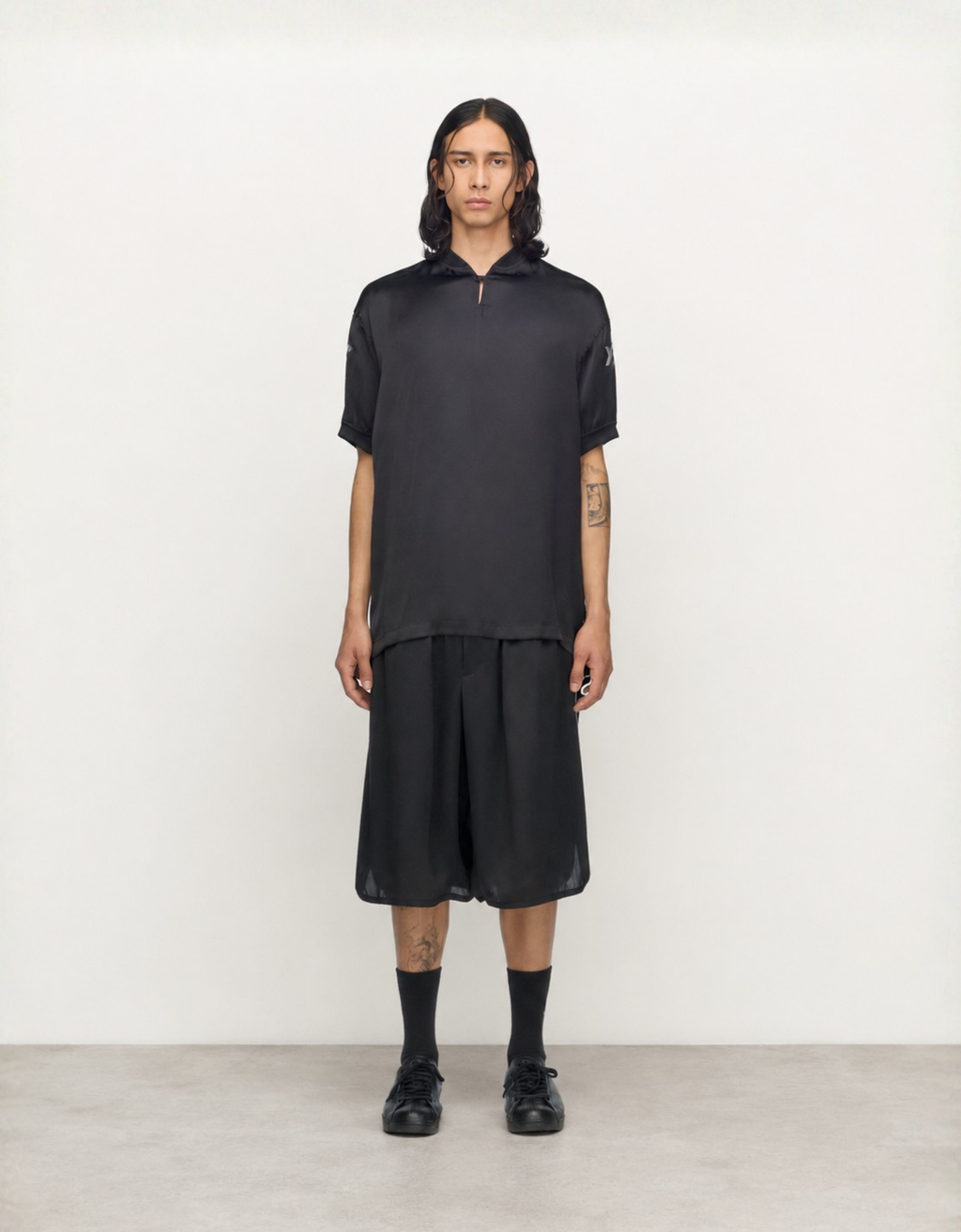 Bermuda satinada "Logo shorts" Y-3