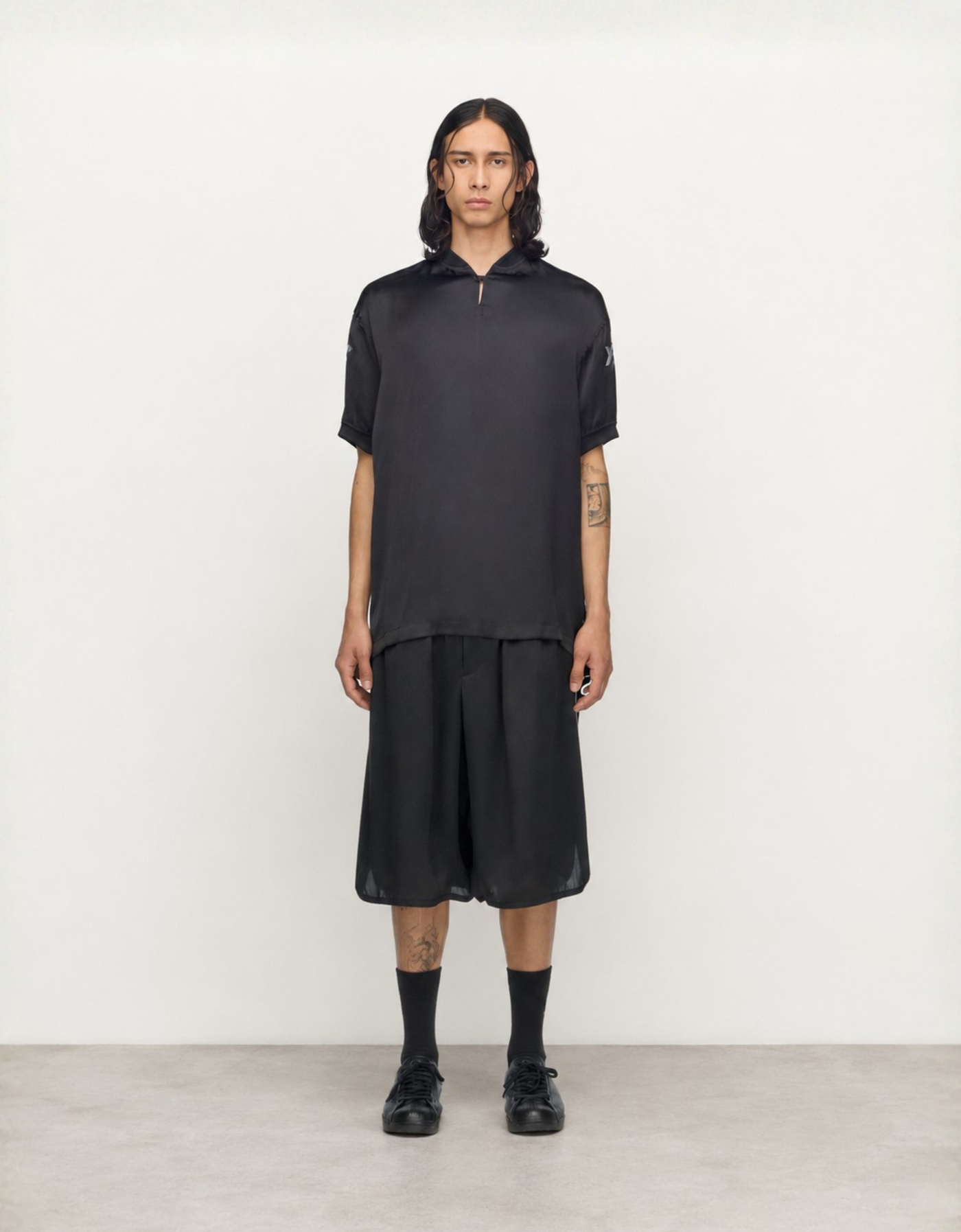 Bermuda satinada "Logo shorts" Y-3