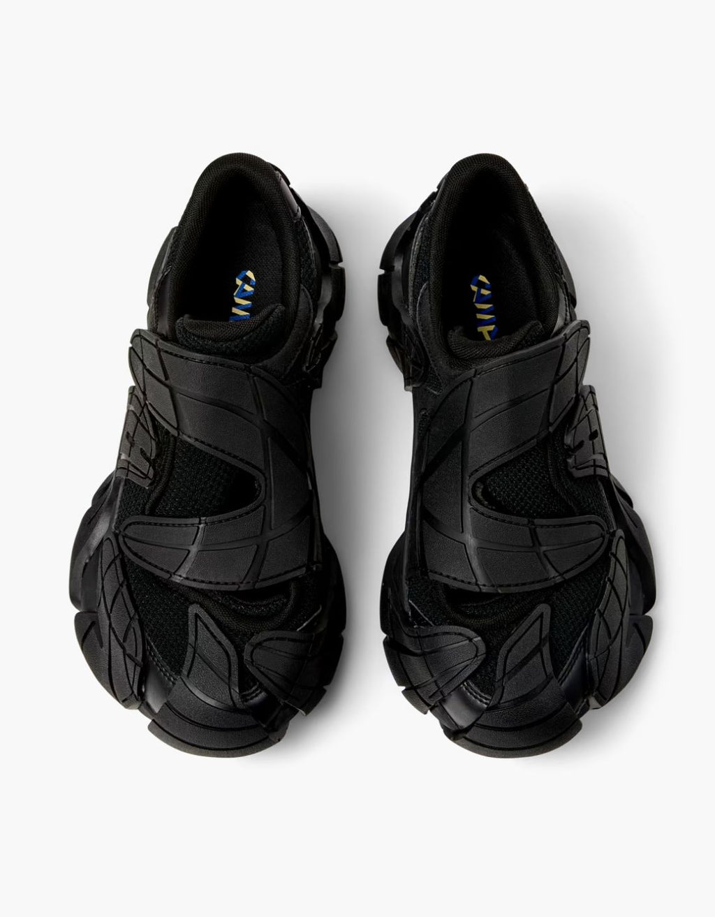 Zapatillas negras "Tormenta" - Camper LAB