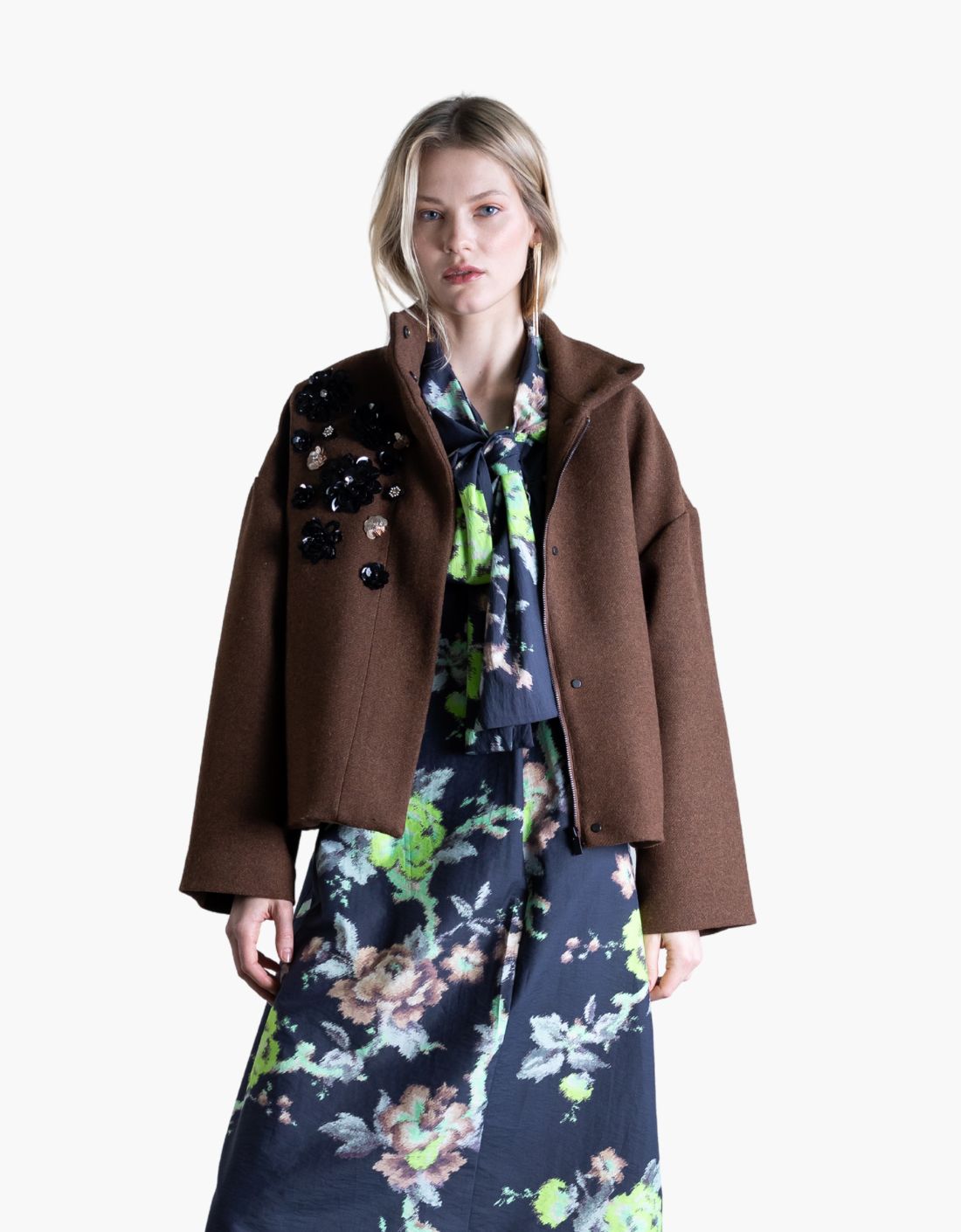 Chaqueta corta "Honey Brown" con flores