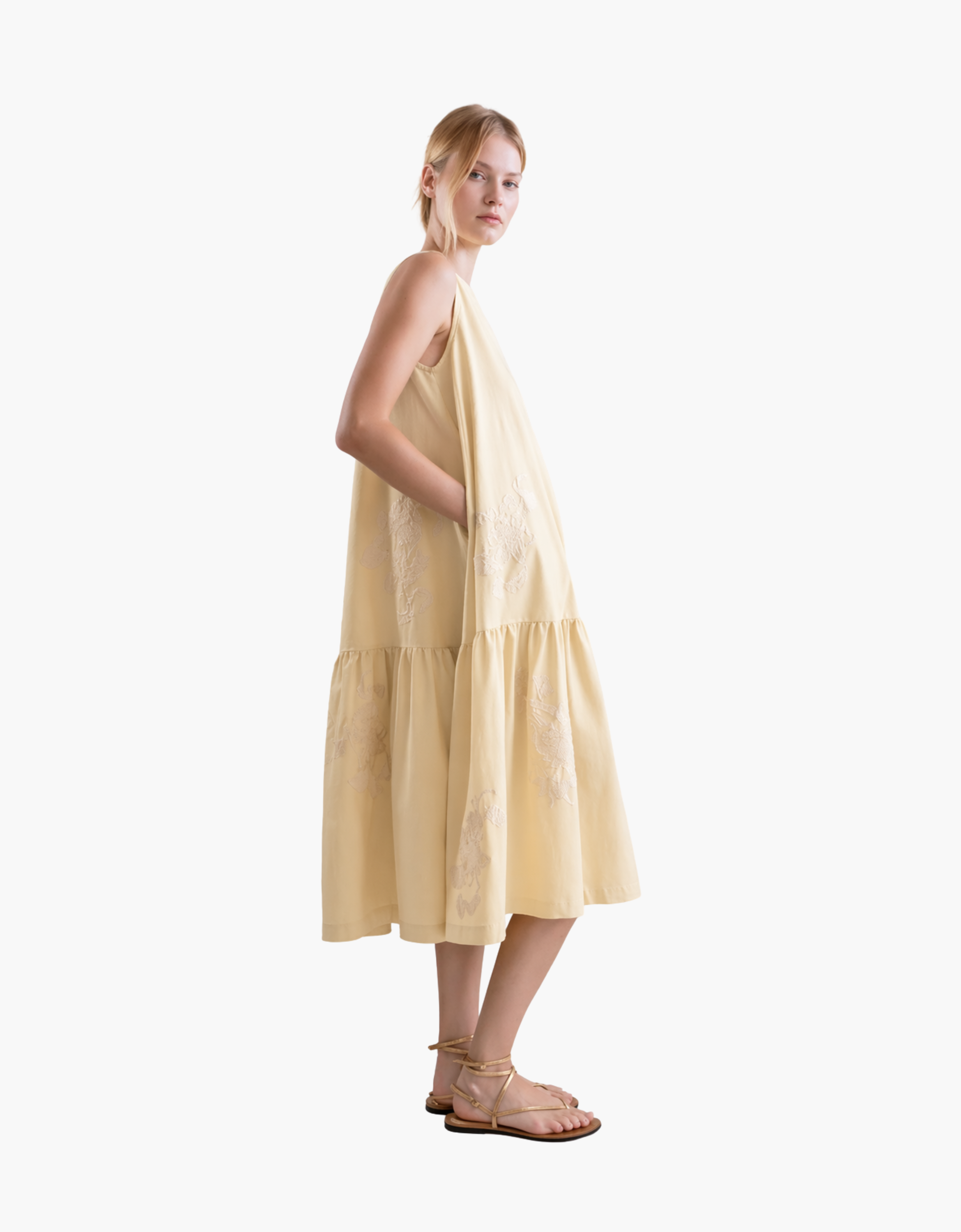 Vestido sin mangas "volante peplum"