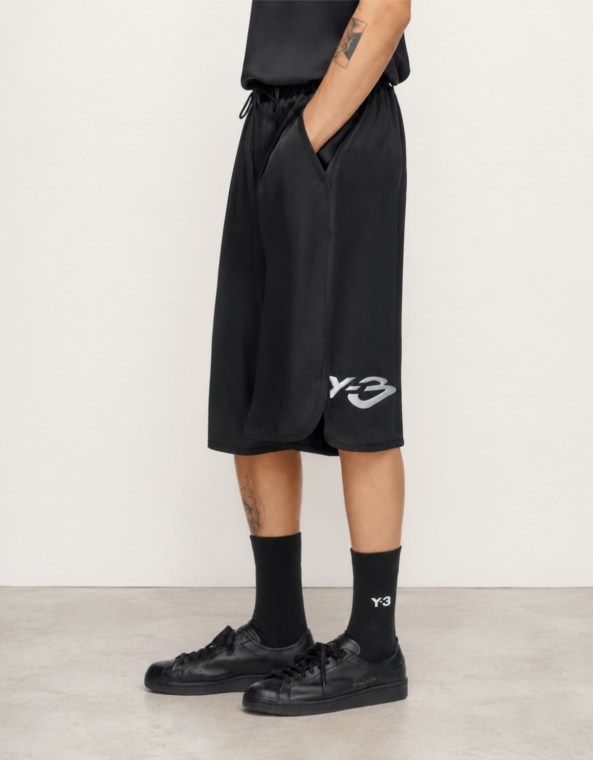 Bermuda satinada "Logo shorts" Y-3 – vista 3