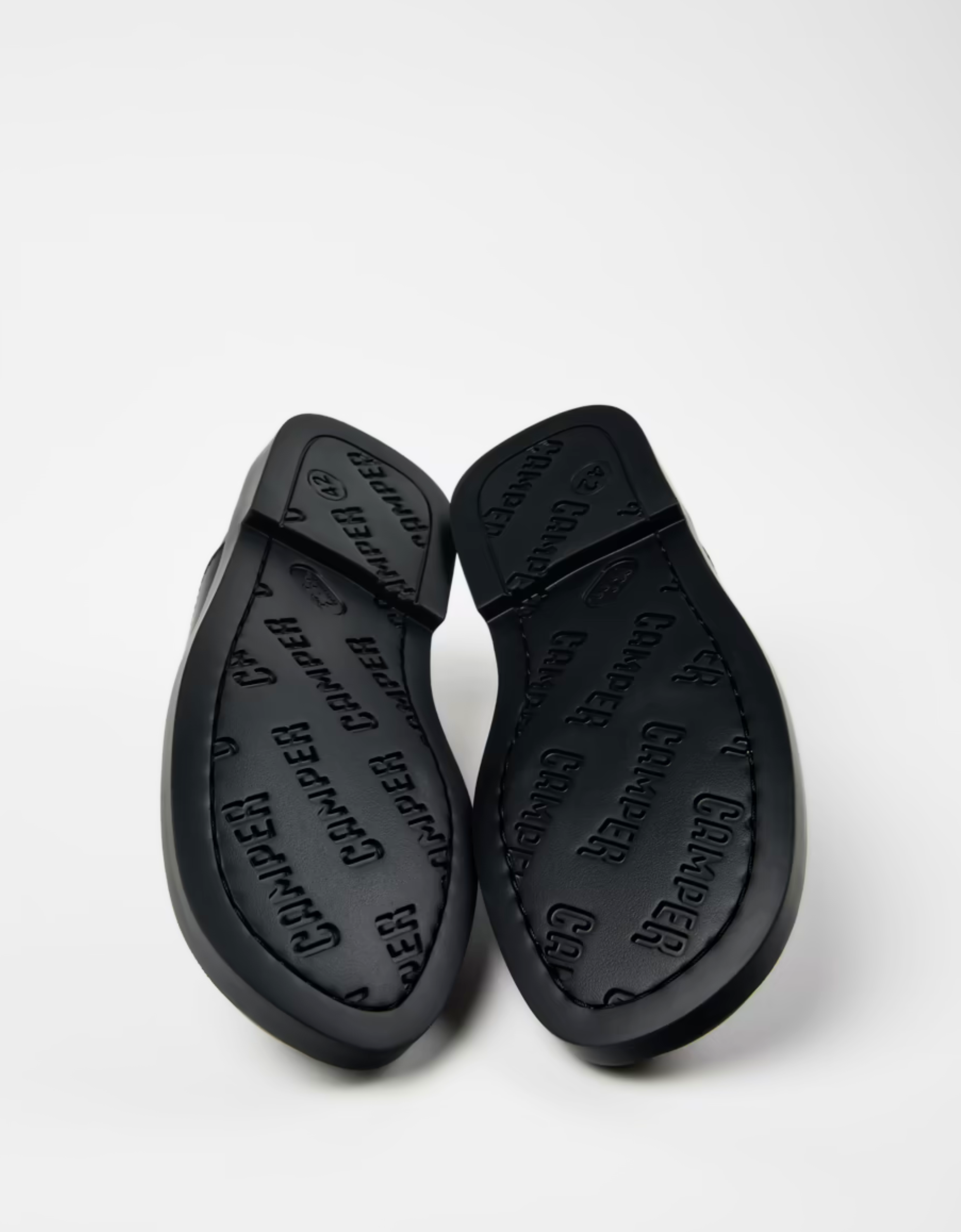 Zapato de piel "Don" - CAMPER