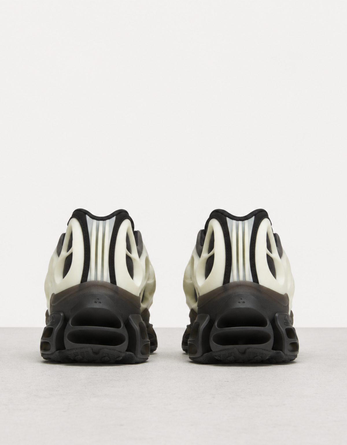 "CHAVARRIA MEGARIDE BONES" Sneakers - aWC