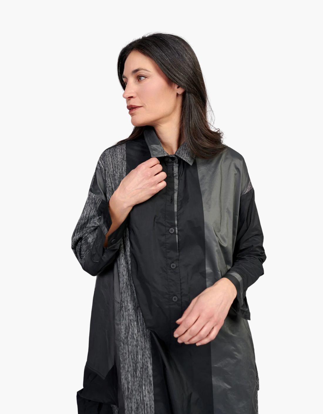 Vestido drapeado rayas texturizadas "Drama Iron" – vista 5