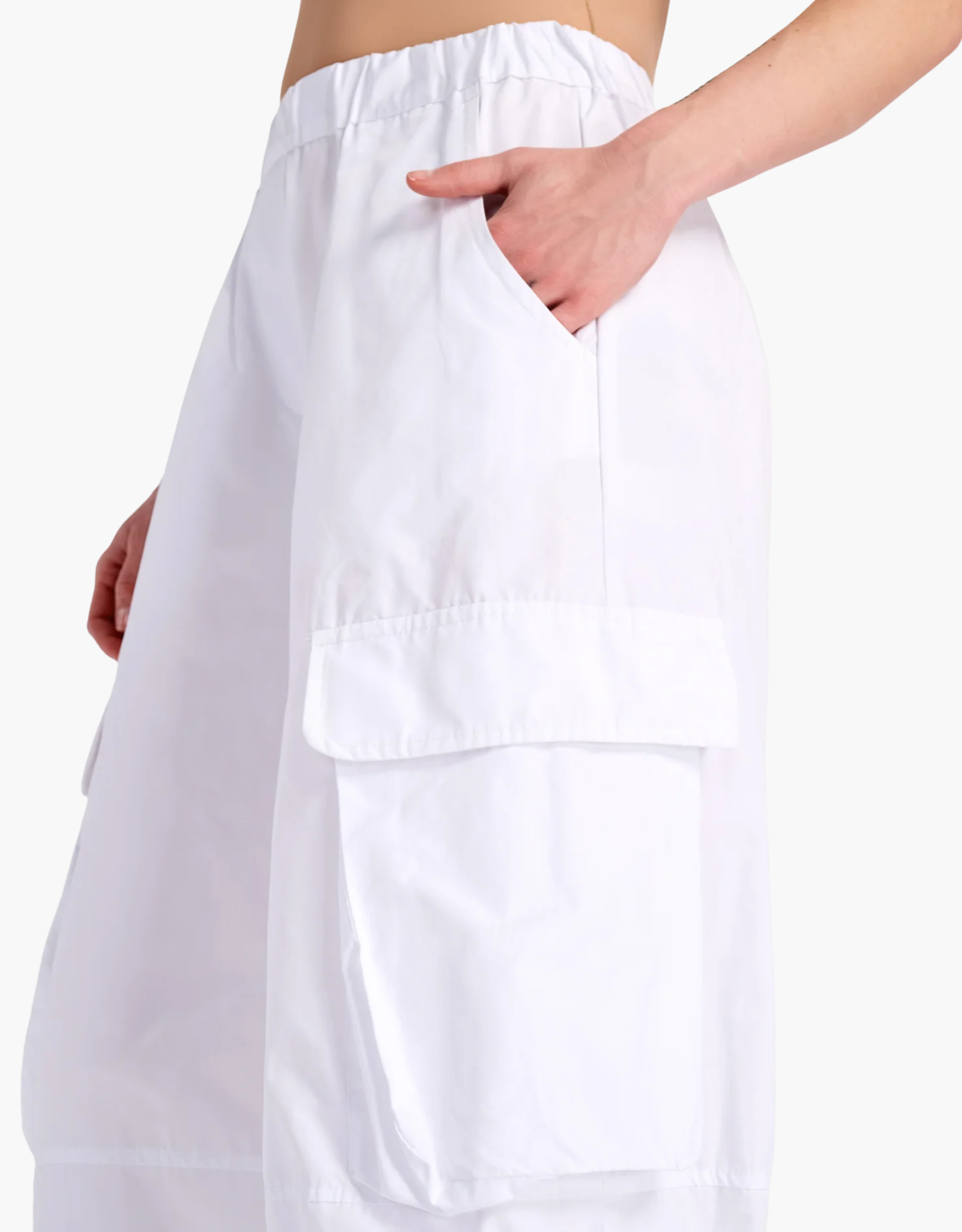 Pantalon cargo amplio "Swish"