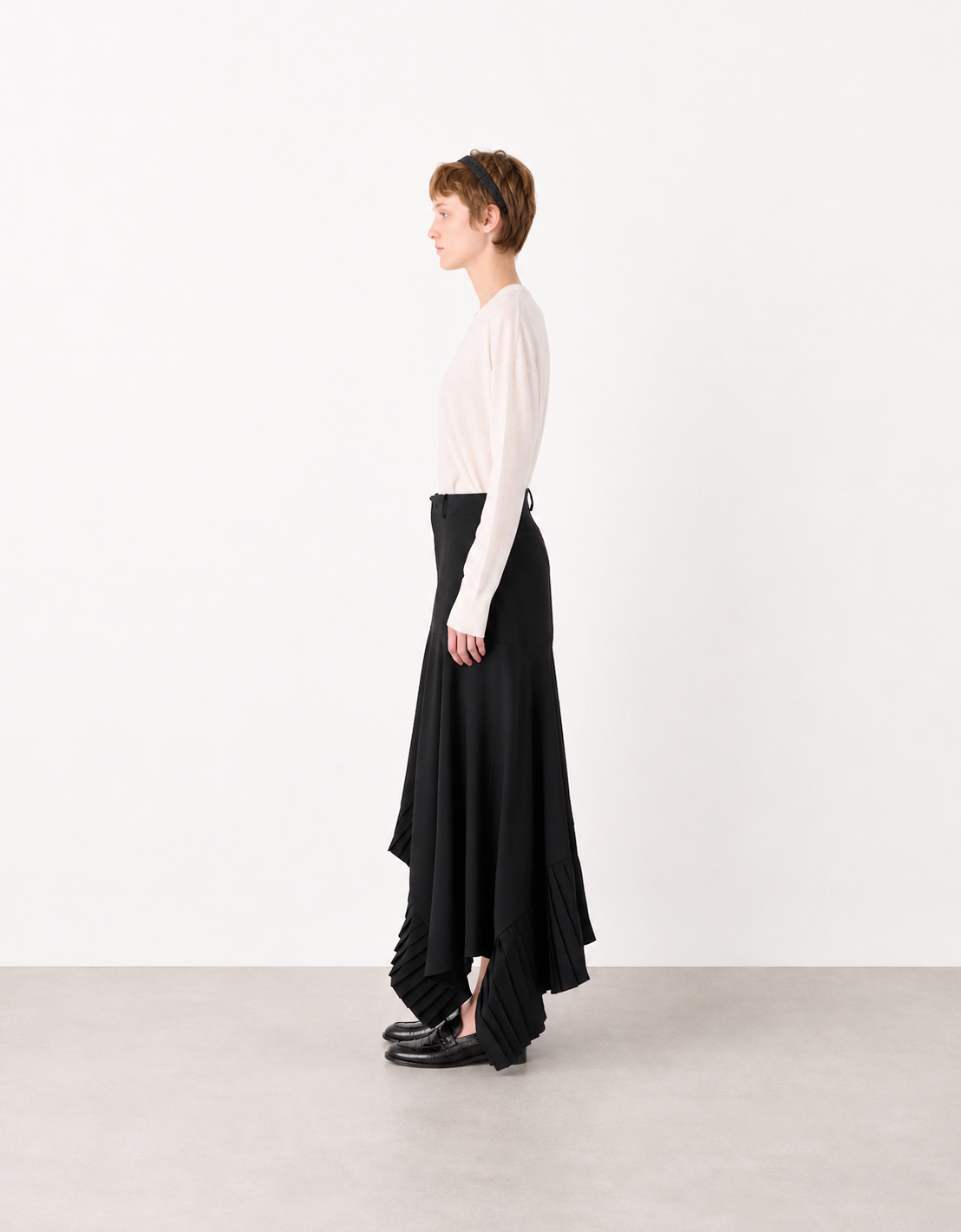 Pleated midi skirt