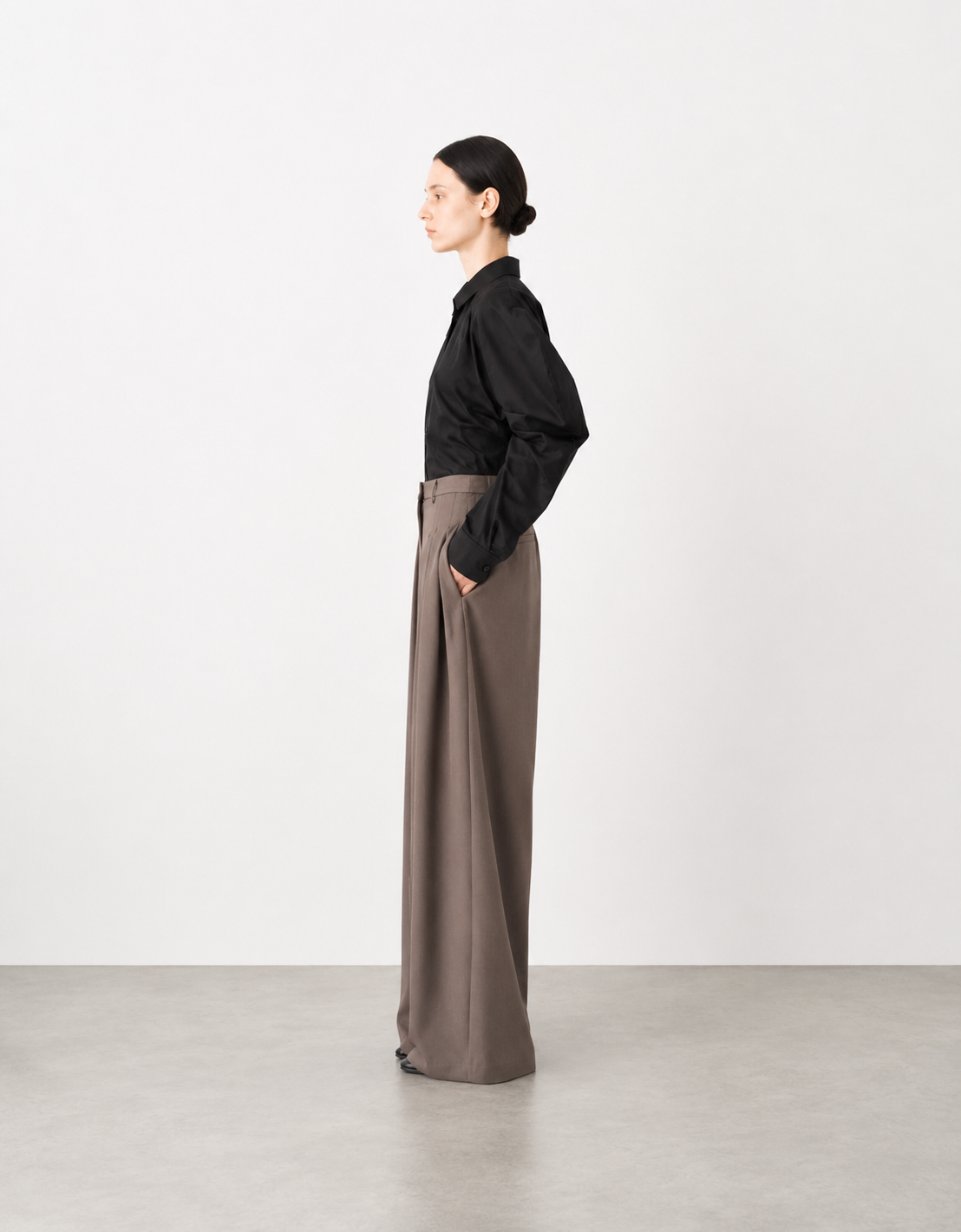 Pantalones con pinzas "Fango" – vista 3