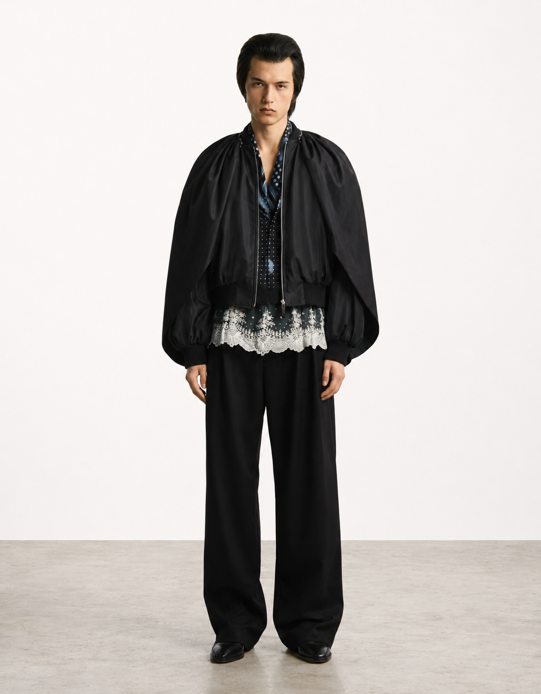 Bomber negra "Cocoon"