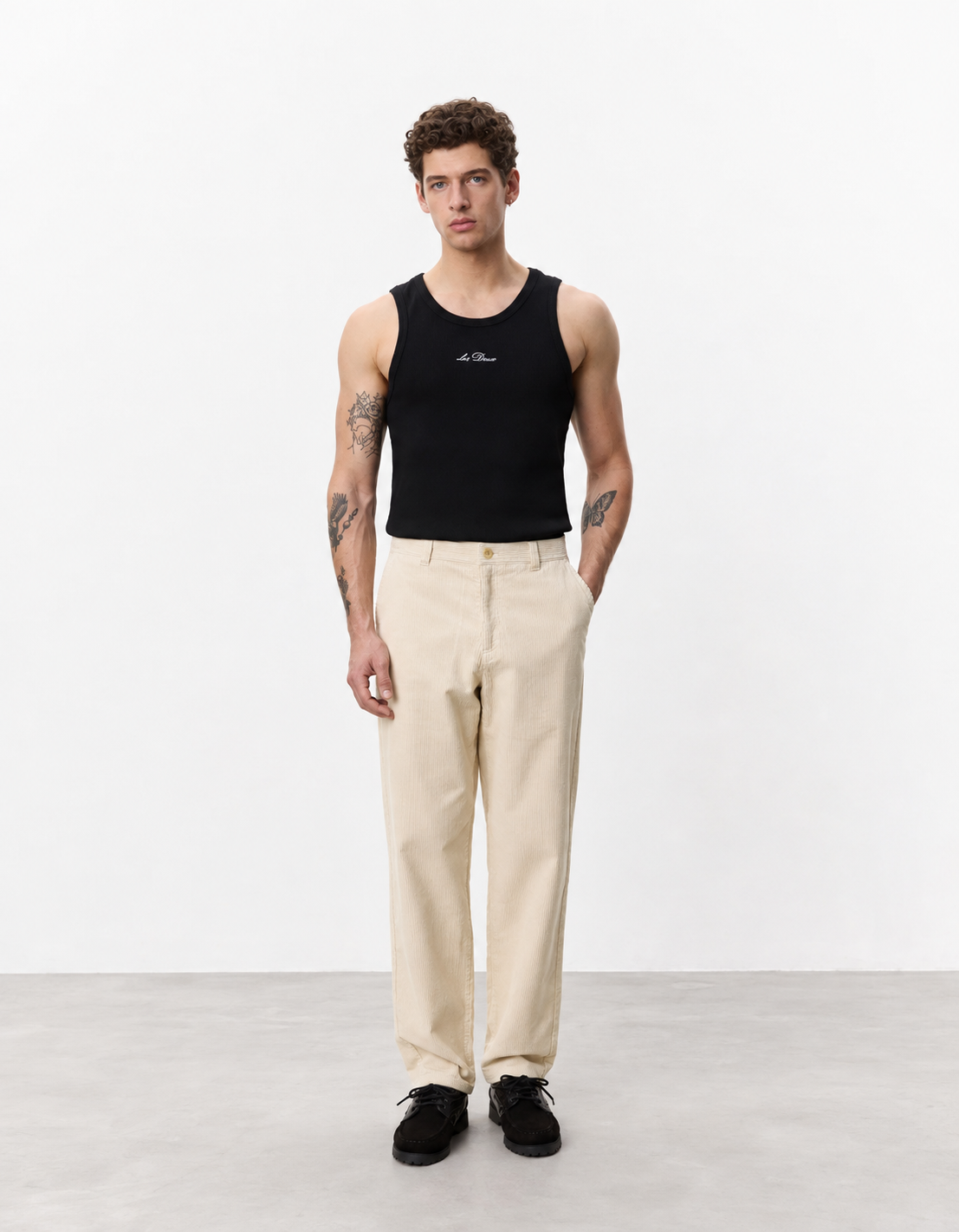 Pantalón pana "Corduroy Tapered"