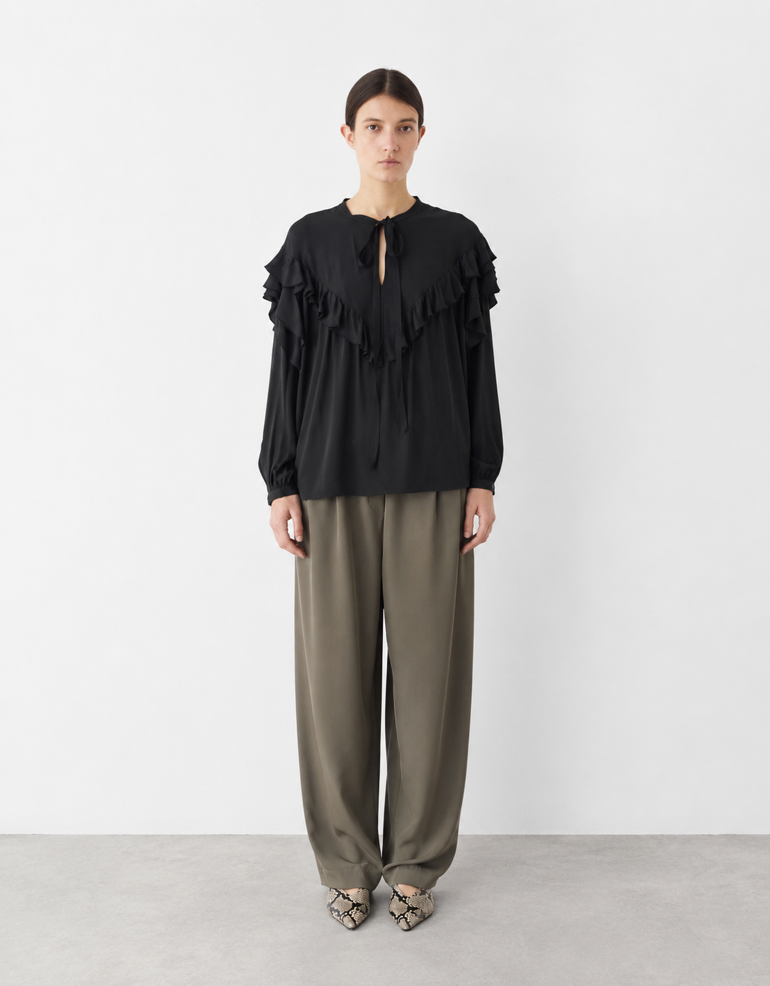 Blusa volantes "Dark forest"