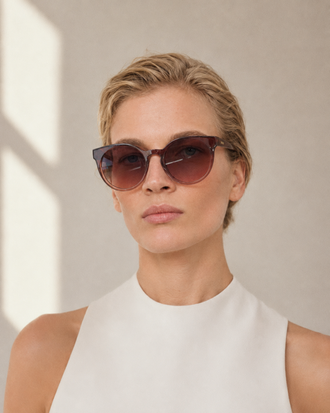 "Avery Carbon" glasses