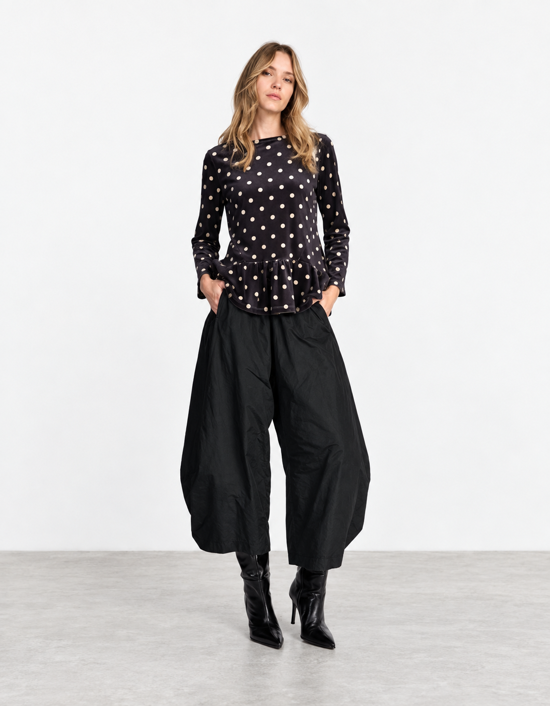Jersey terciopelo topos "Polka" – vista principal