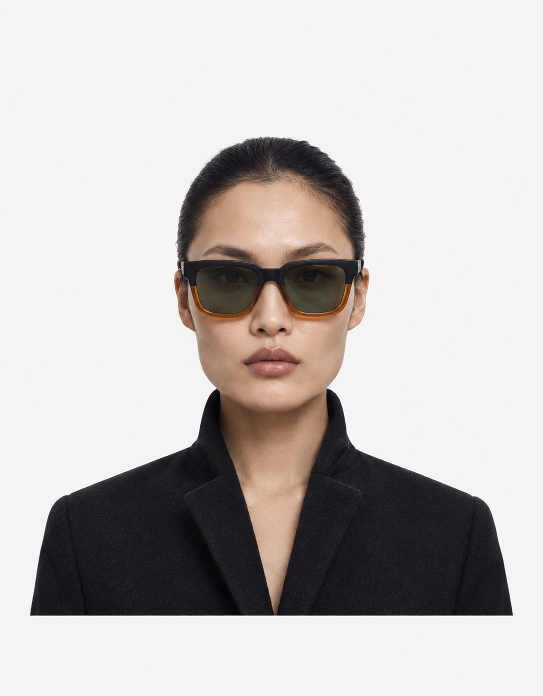Bobby Bronze Carbon — KOM-S9018 — portrait-front editorial
