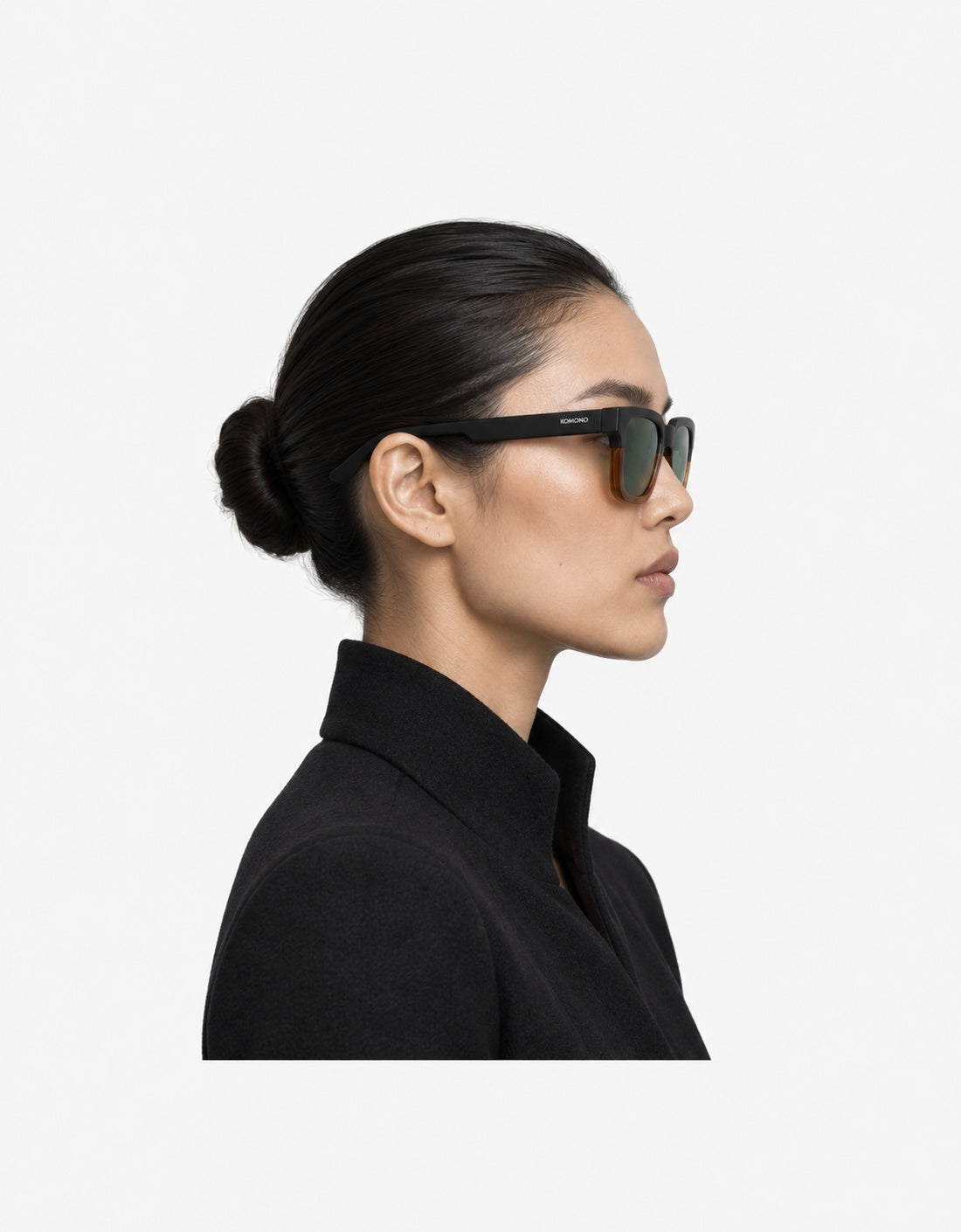 Bobby Bronze Carbon — KOM-S9018 — portrait-profile editorial