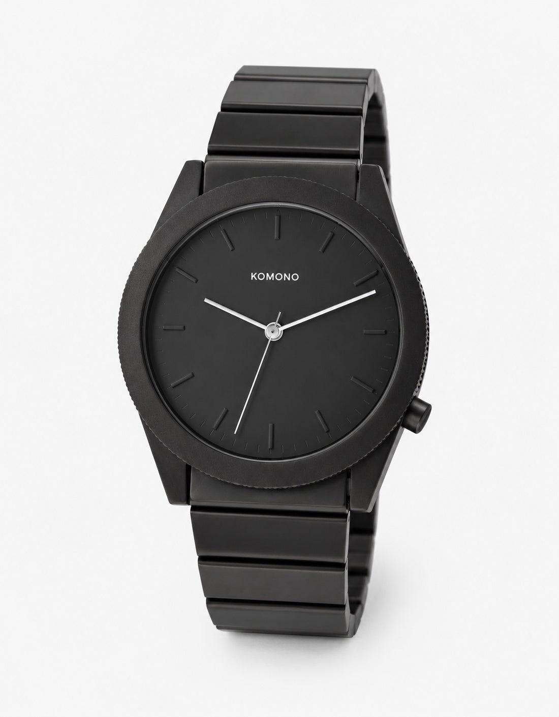Ray Solid Black — KOM-W4401 — detail editorial