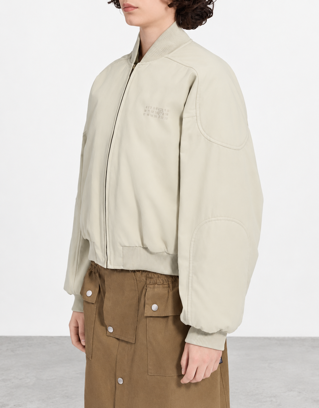 S52AM0369 M36019 112 | Crudo | bomber-detail