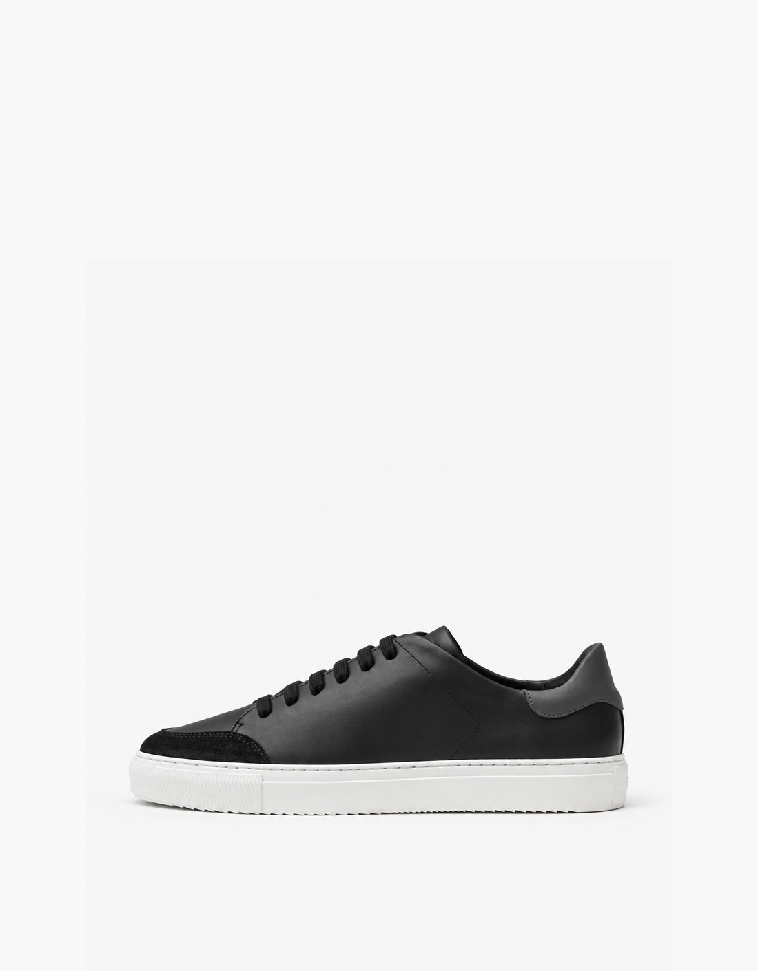 Zapatilla Clean 90 Triple B Bird negra, vista lateral interior
