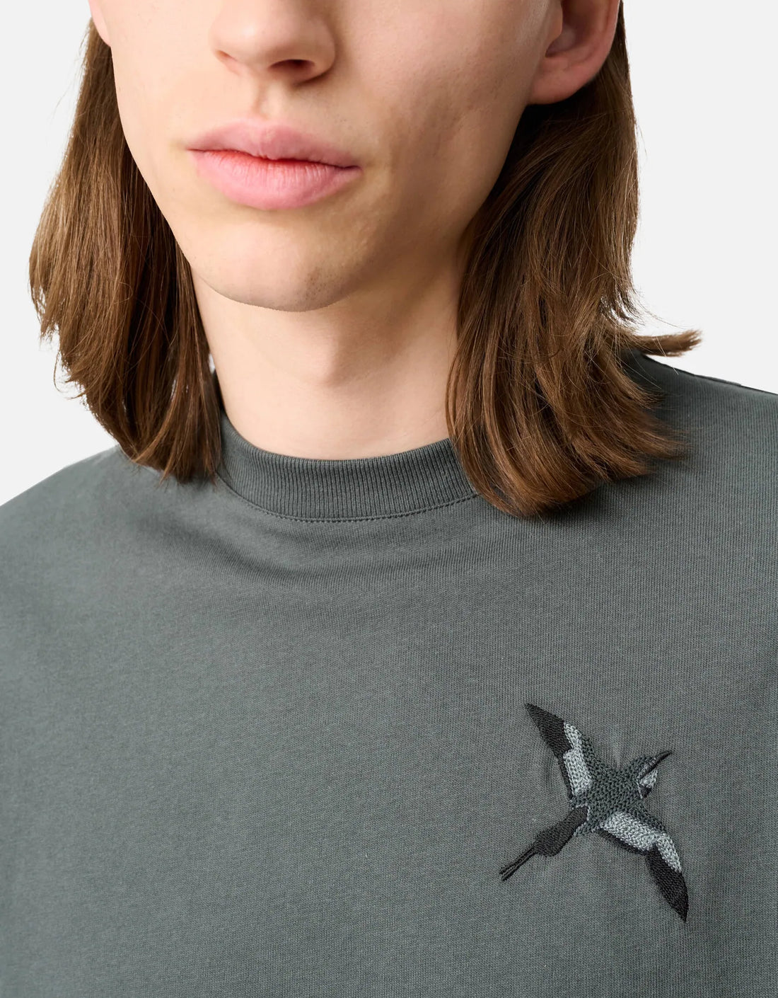 Camiseta "Micro Bee Bird" Gris acero – vista adicional
