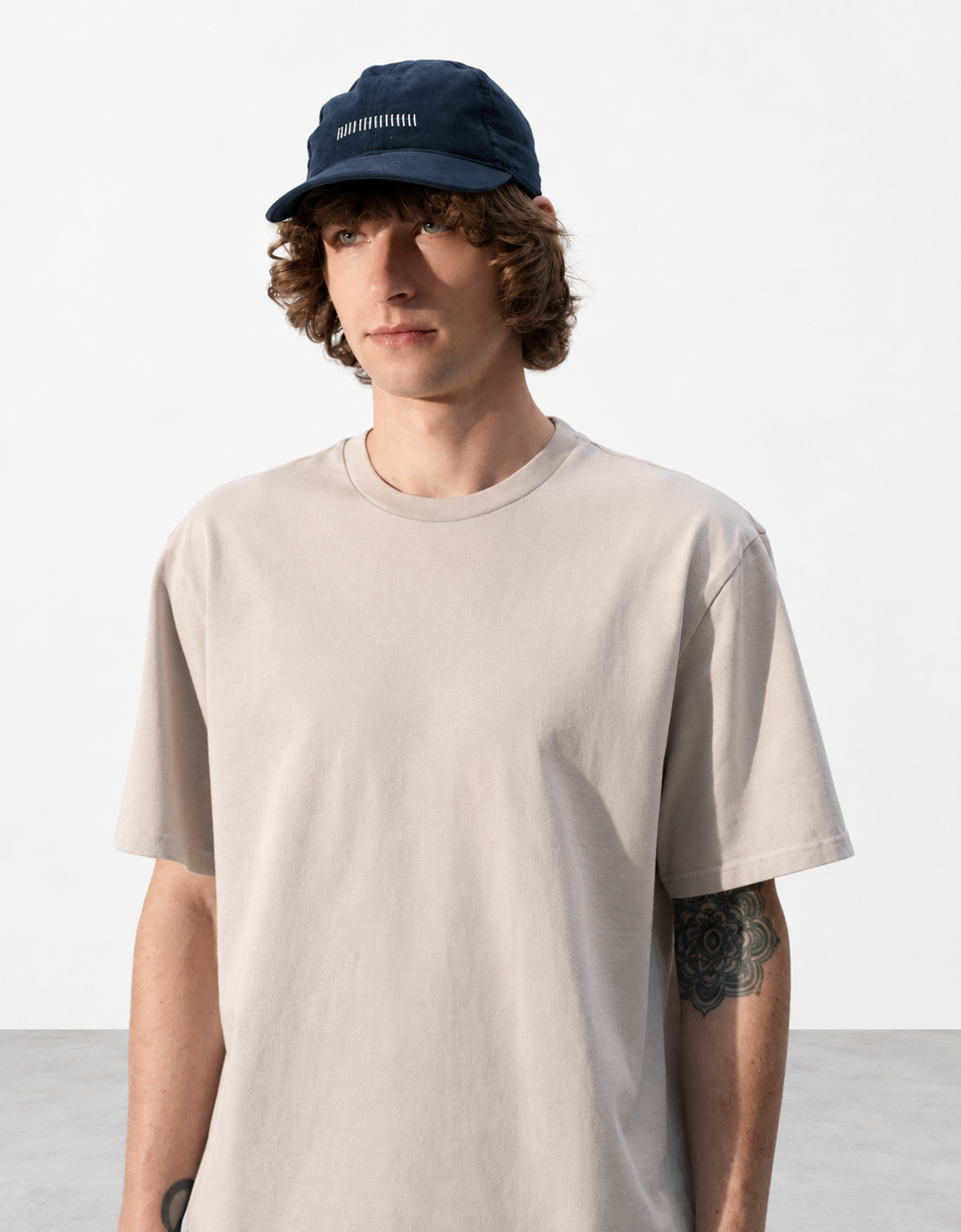 Basic U Beige detalle frontal
